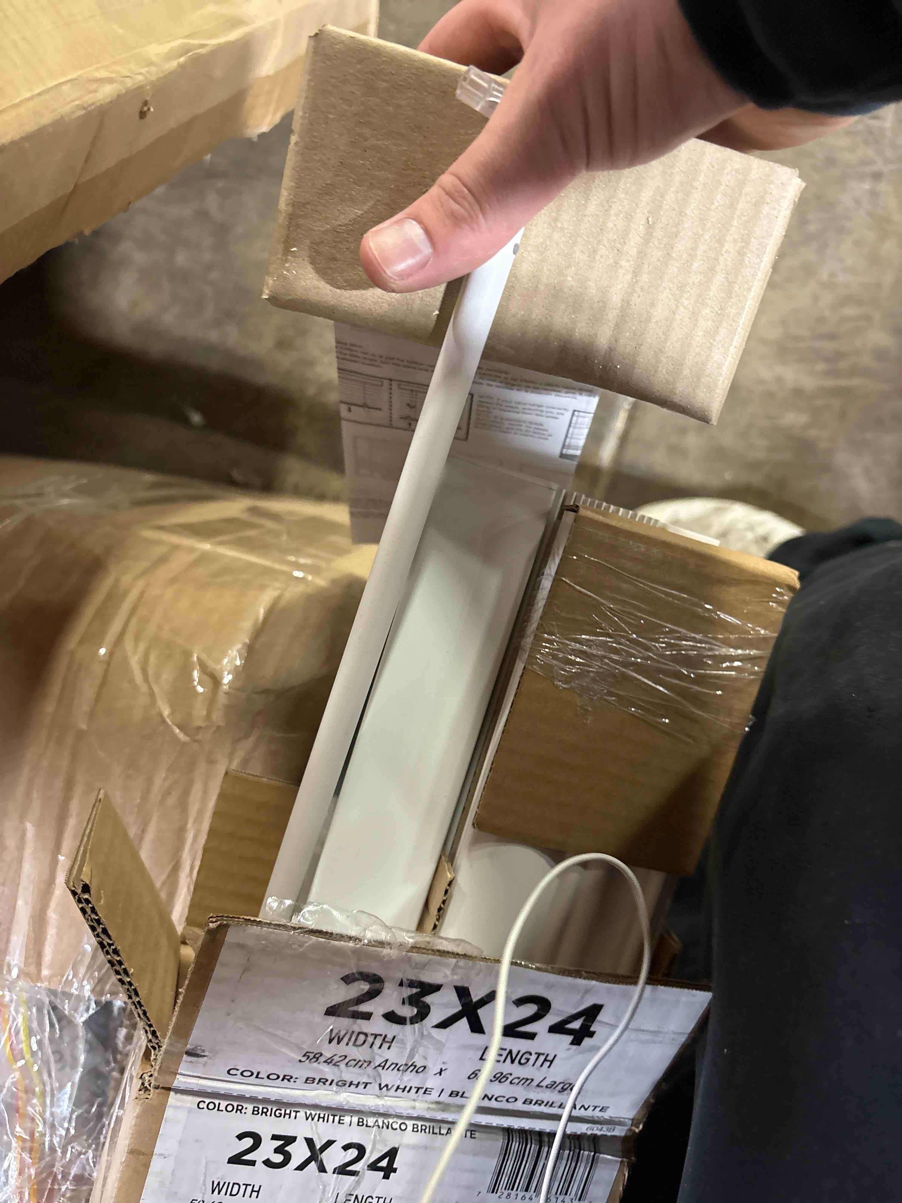 https://s3.amazonaws.com/lotting-images-prod/phillipi/PPE3513102_1760974938972.jpeg