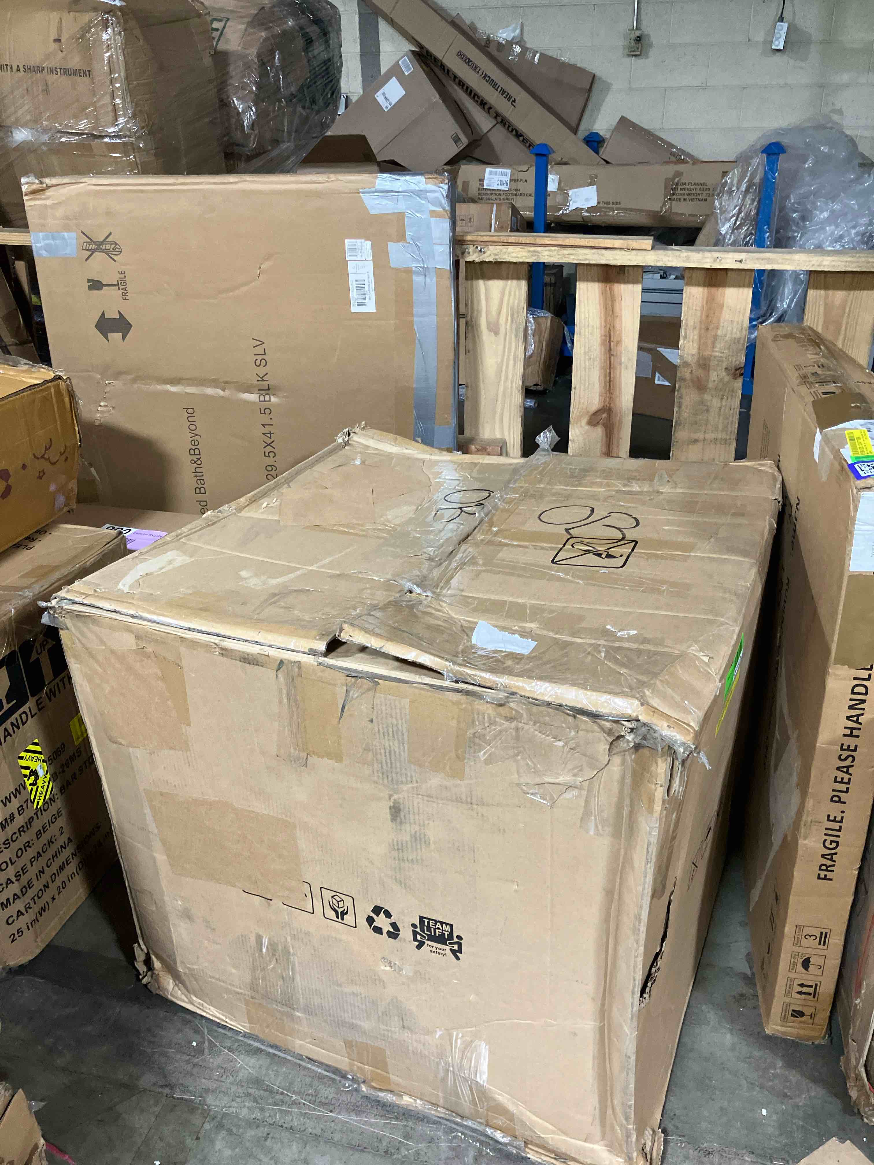 https://s3.amazonaws.com/lotting-images-prod/phillipi/PPE3513154_1760975645476.jpeg