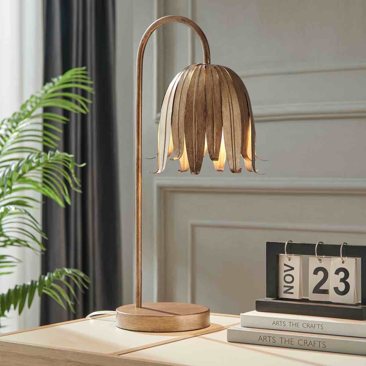 Kialani 23.63" Arched Steel Table Lamp