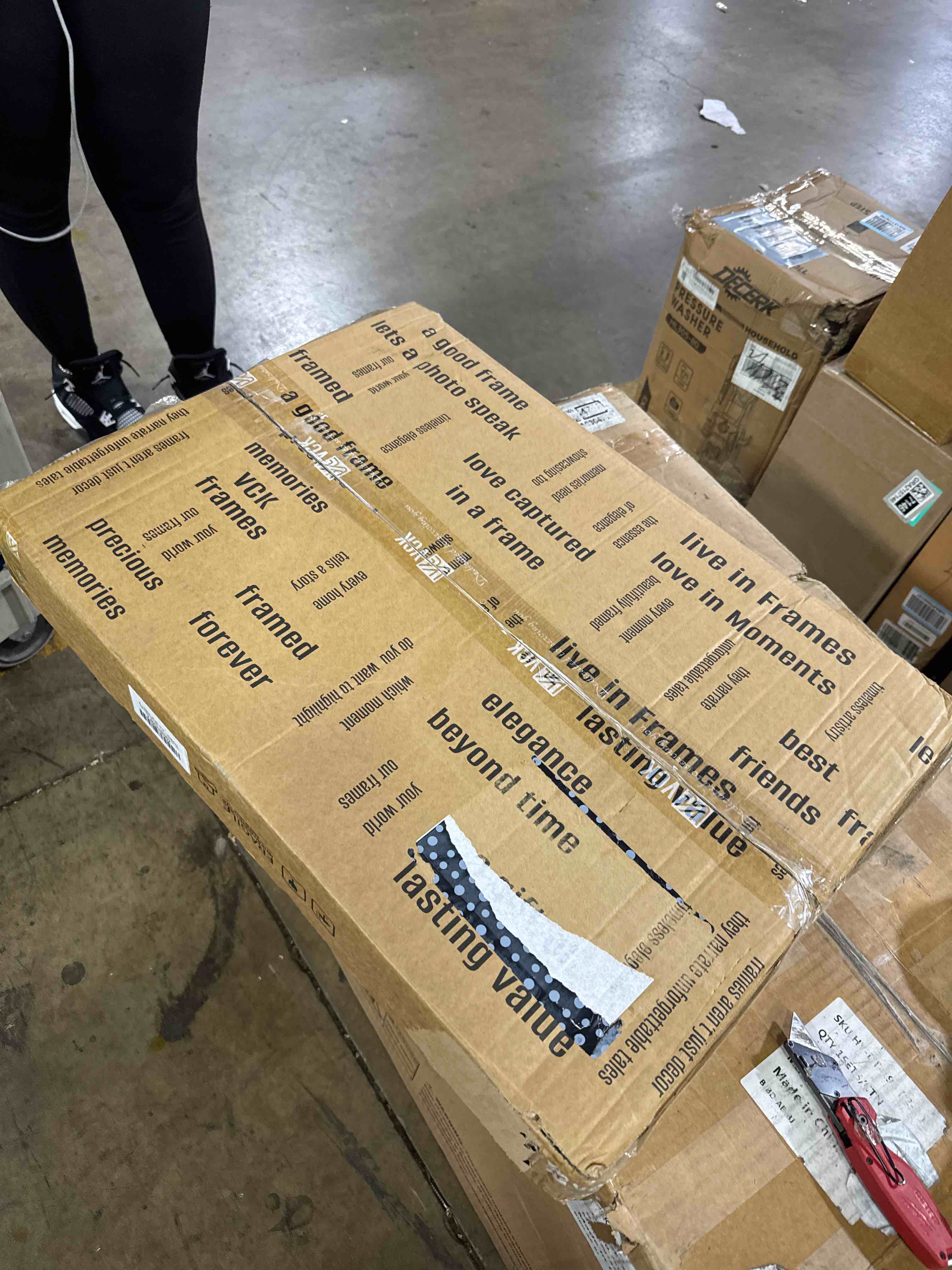https://s3.amazonaws.com/lotting-images-prod/phillipi/PPE3513213_1761066679116.jpeg
