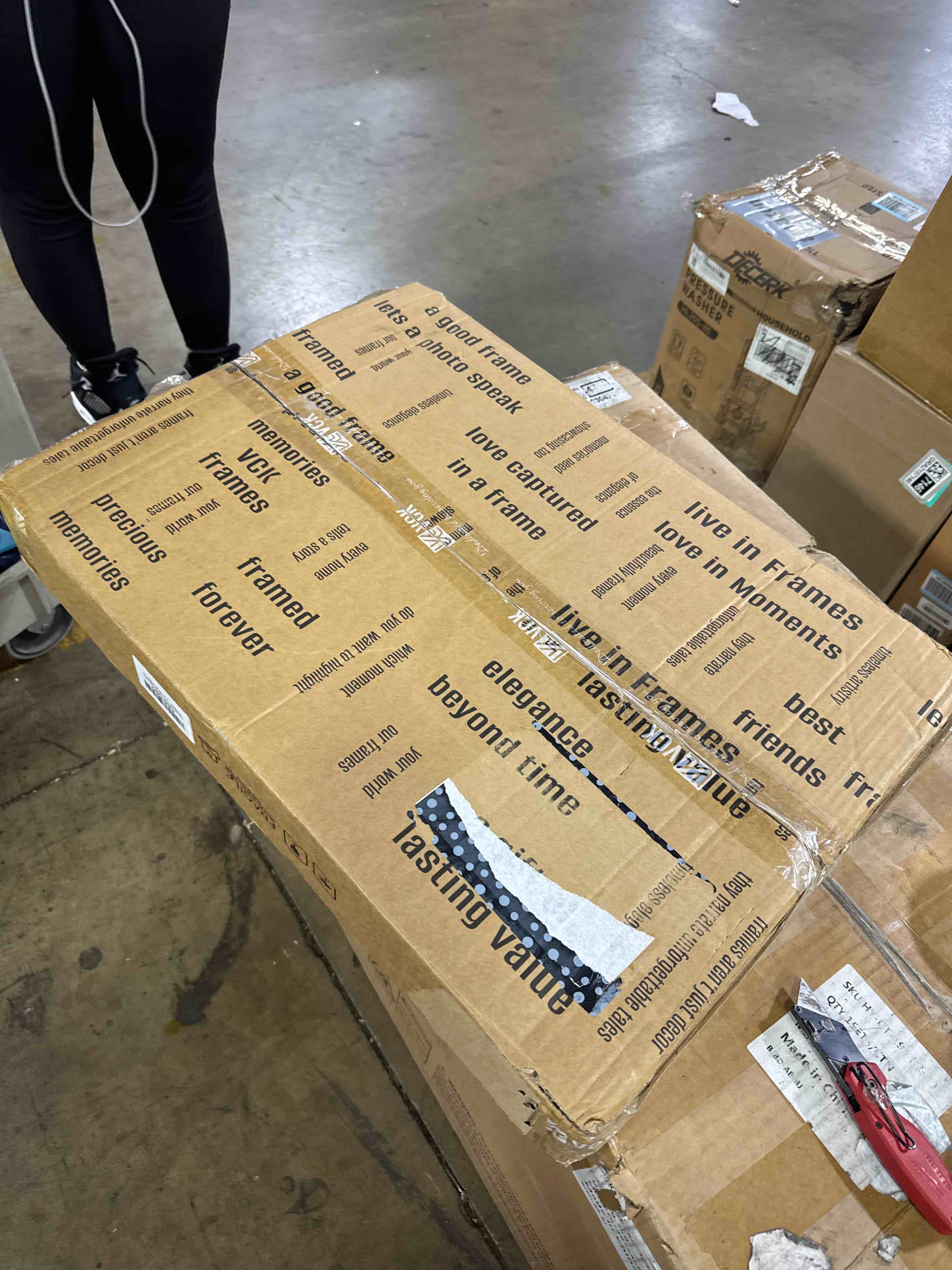 https://s3.amazonaws.com/lotting-images-prod/phillipi/PPE3513213_1761066679906.jpeg