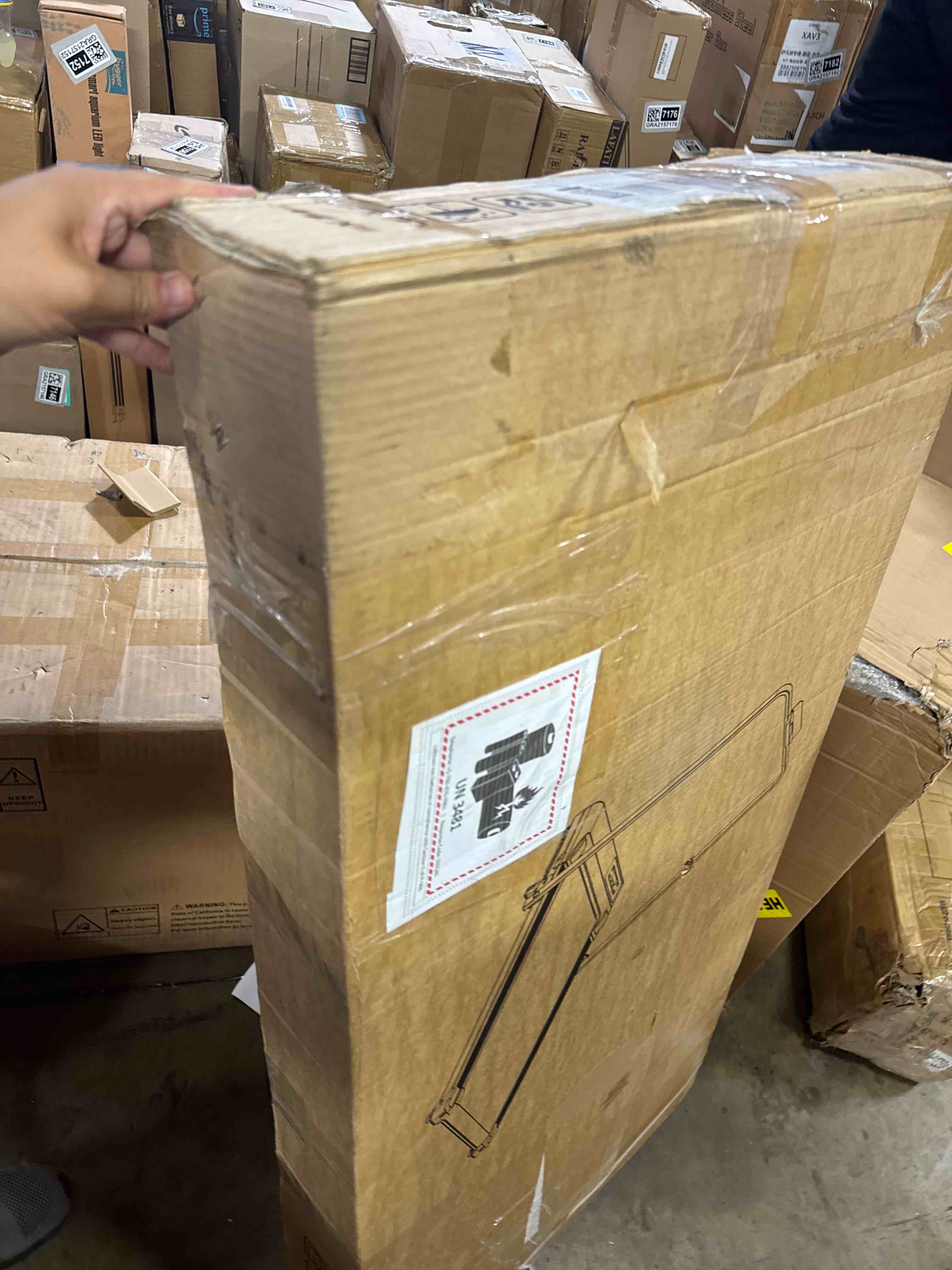 https://s3.amazonaws.com/lotting-images-prod/phillipi/PPE3513230_1761069262132.jpeg