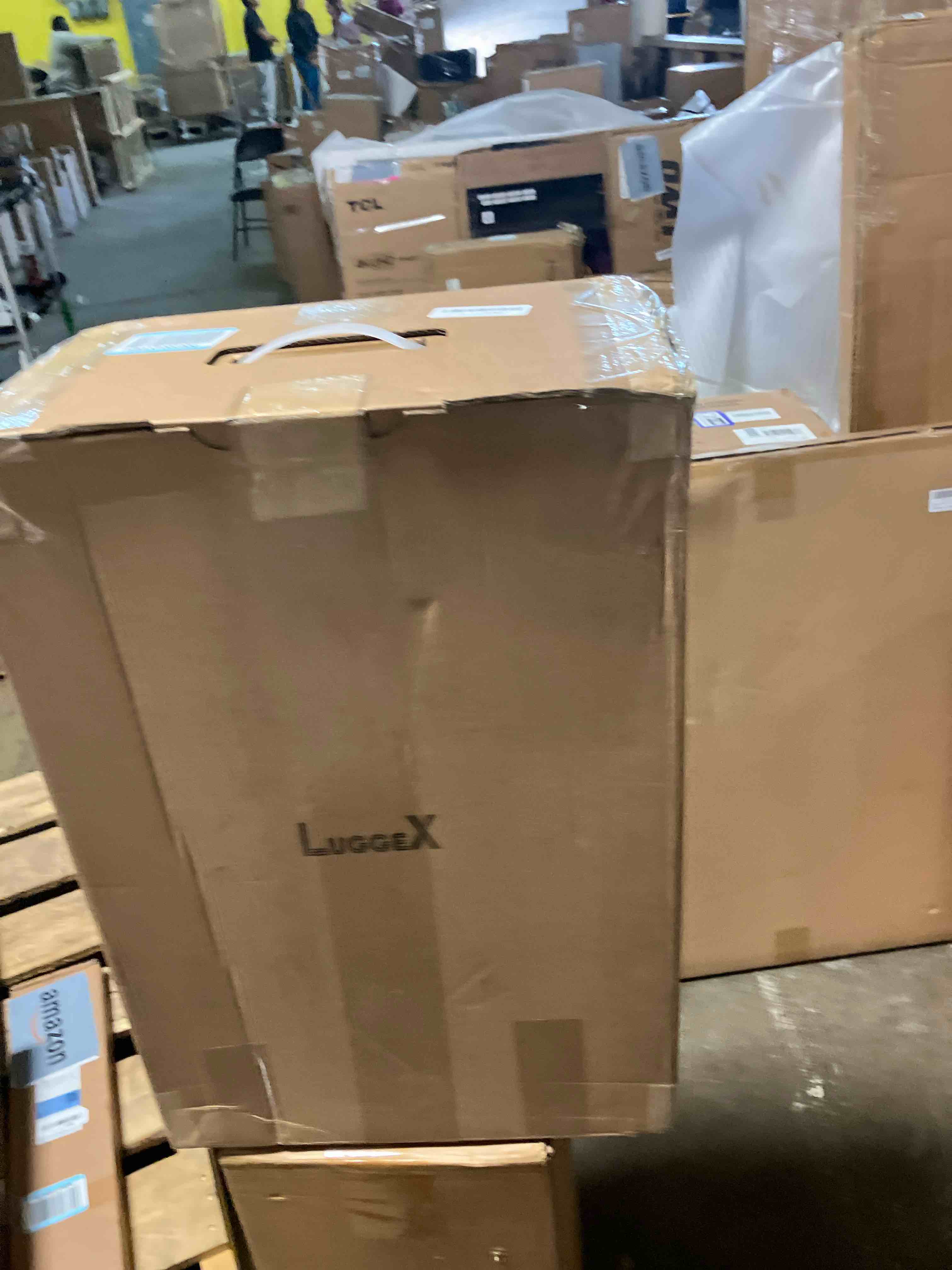 https://s3.amazonaws.com/lotting-images-prod/phillipi/PPE3514098_1759955584687.jpeg