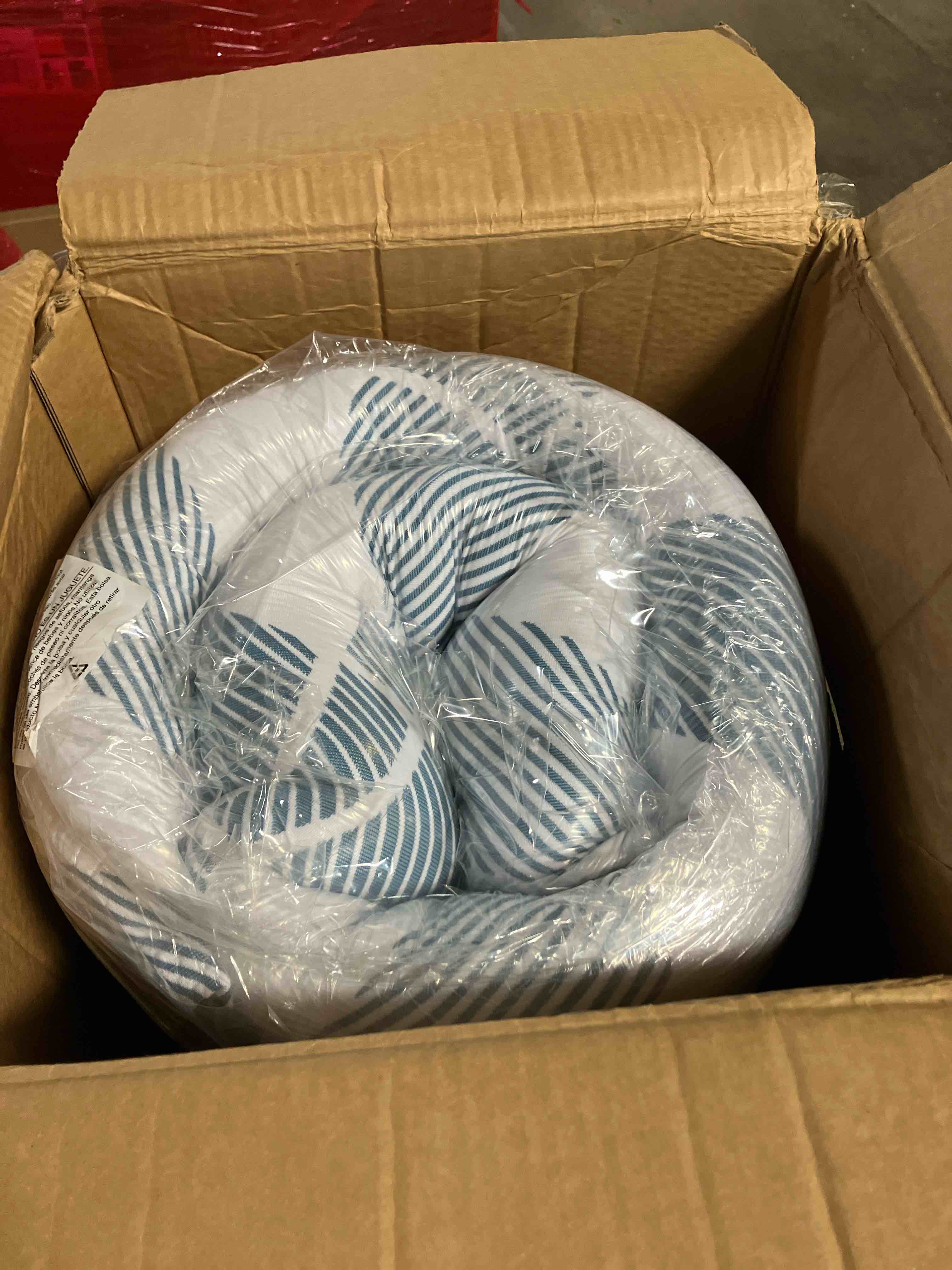 https://s3.amazonaws.com/lotting-images-prod/phillipi/PPE3514149_1760461887100.jpeg