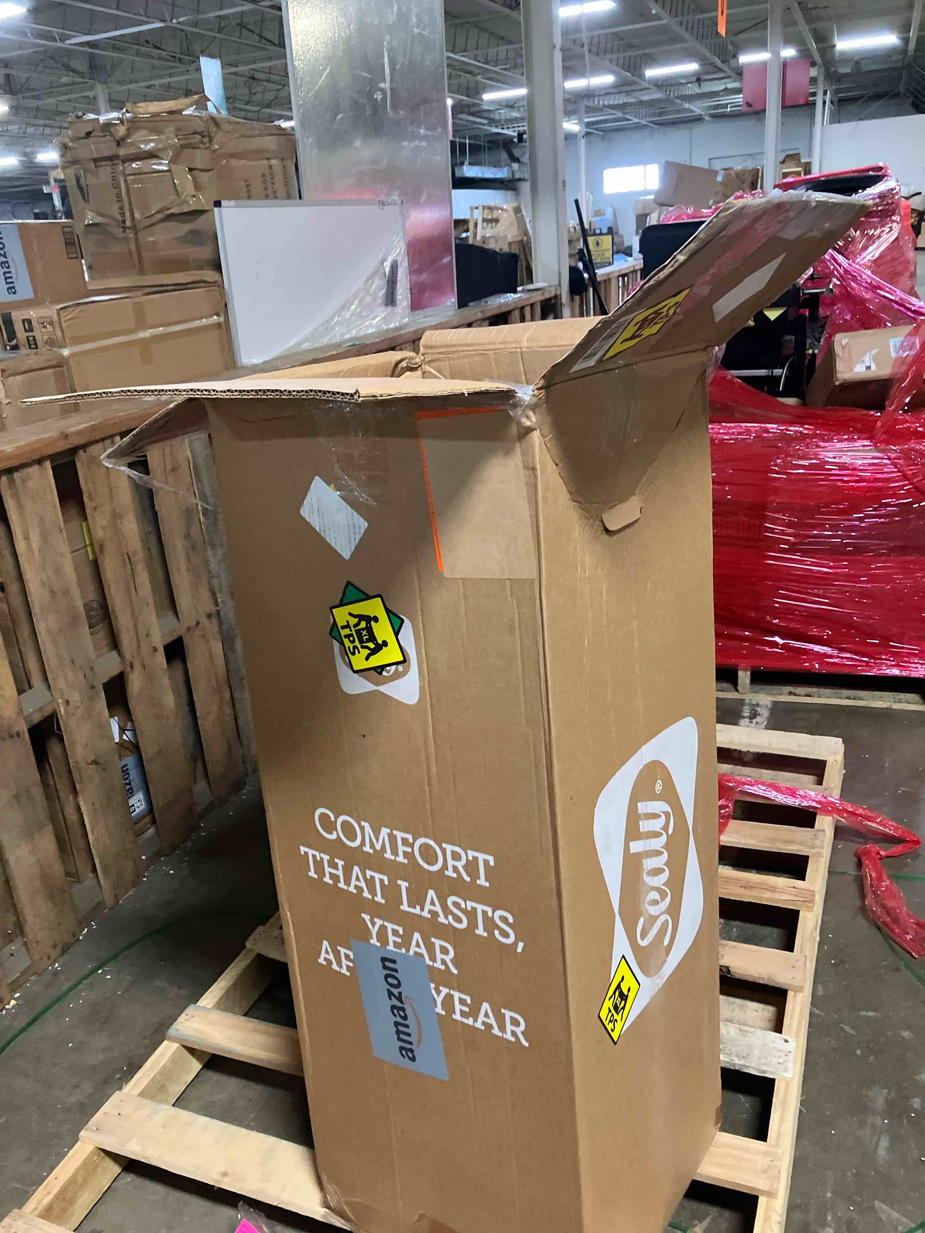 https://s3.amazonaws.com/lotting-images-prod/phillipi/PPE3514149_1760461894650.jpeg