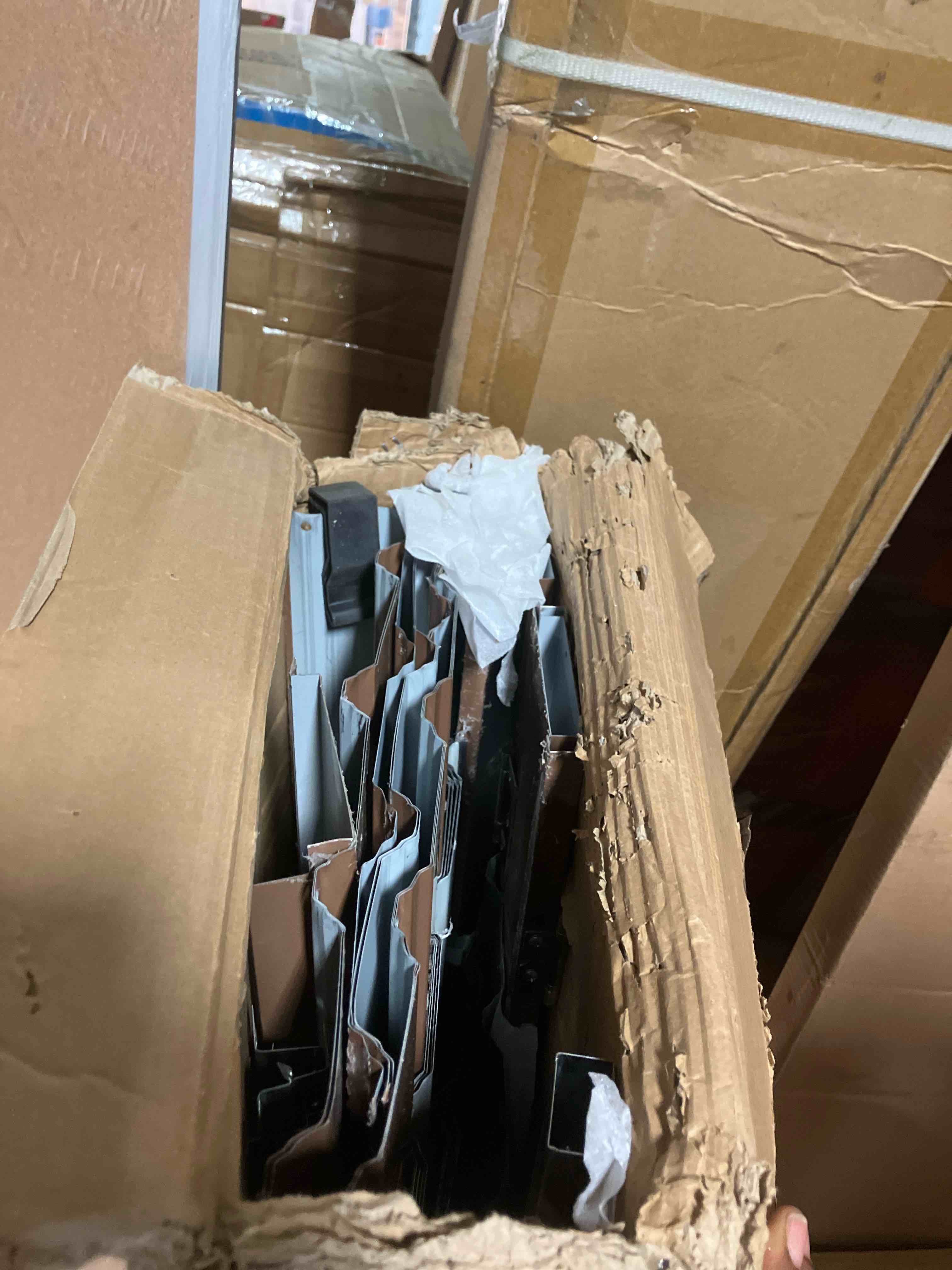 https://s3.amazonaws.com/lotting-images-prod/phillipi/PPE3514361_1760469142170.jpeg