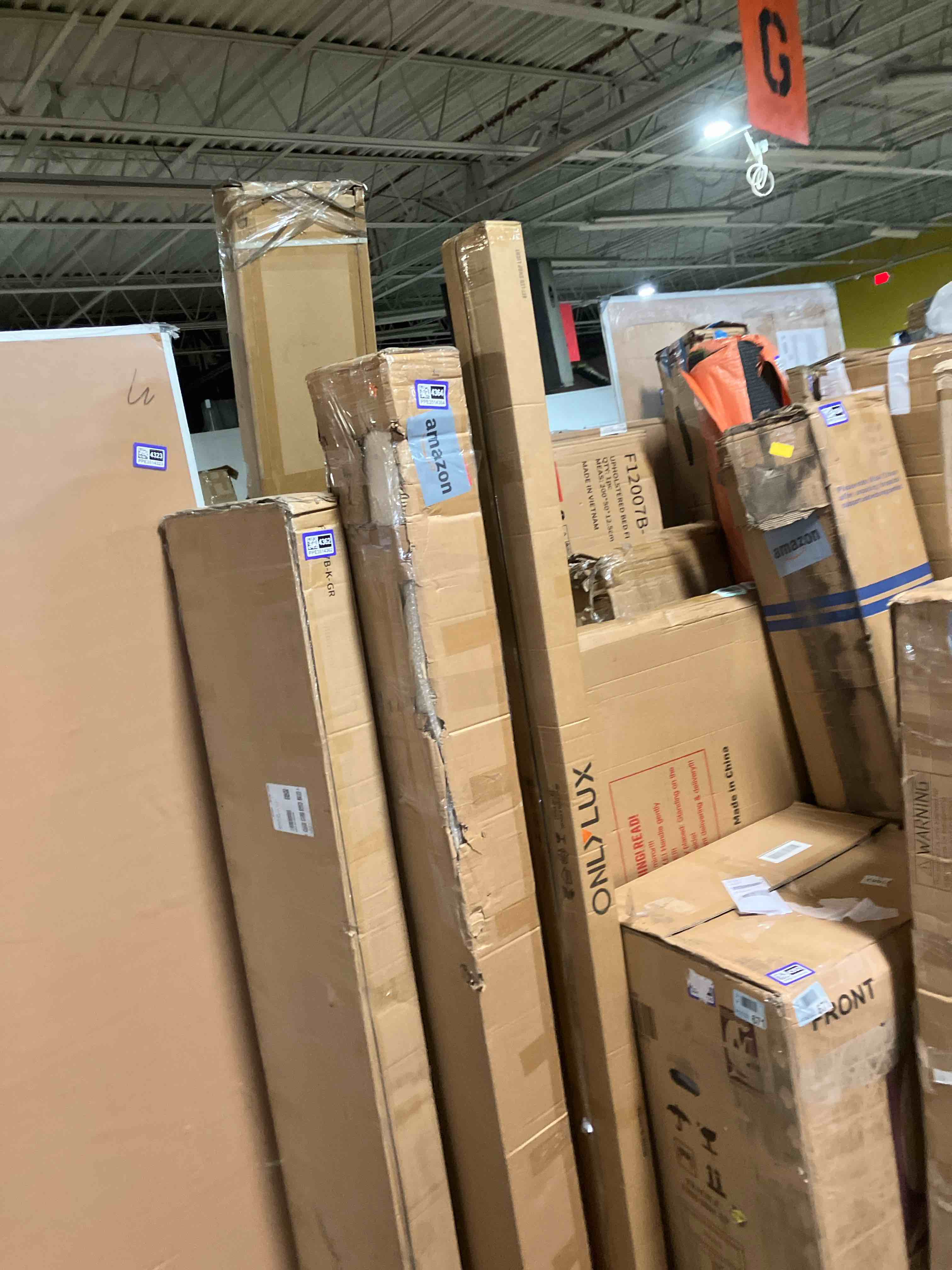 https://s3.amazonaws.com/lotting-images-prod/phillipi/PPE3514368_1760471210129.jpeg