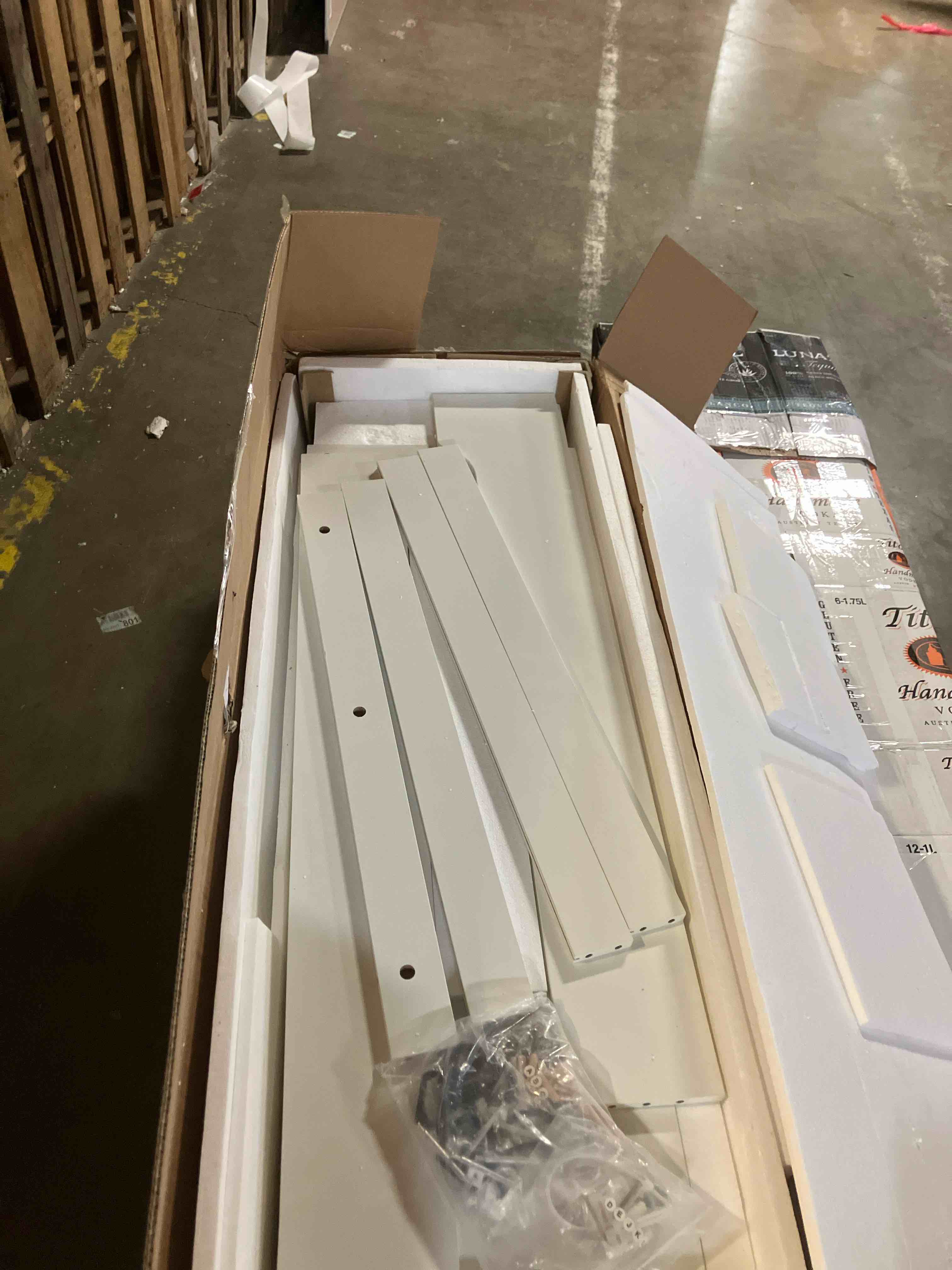 https://s3.amazonaws.com/lotting-images-prod/phillipi/PPE3514370_1760471736969.jpeg