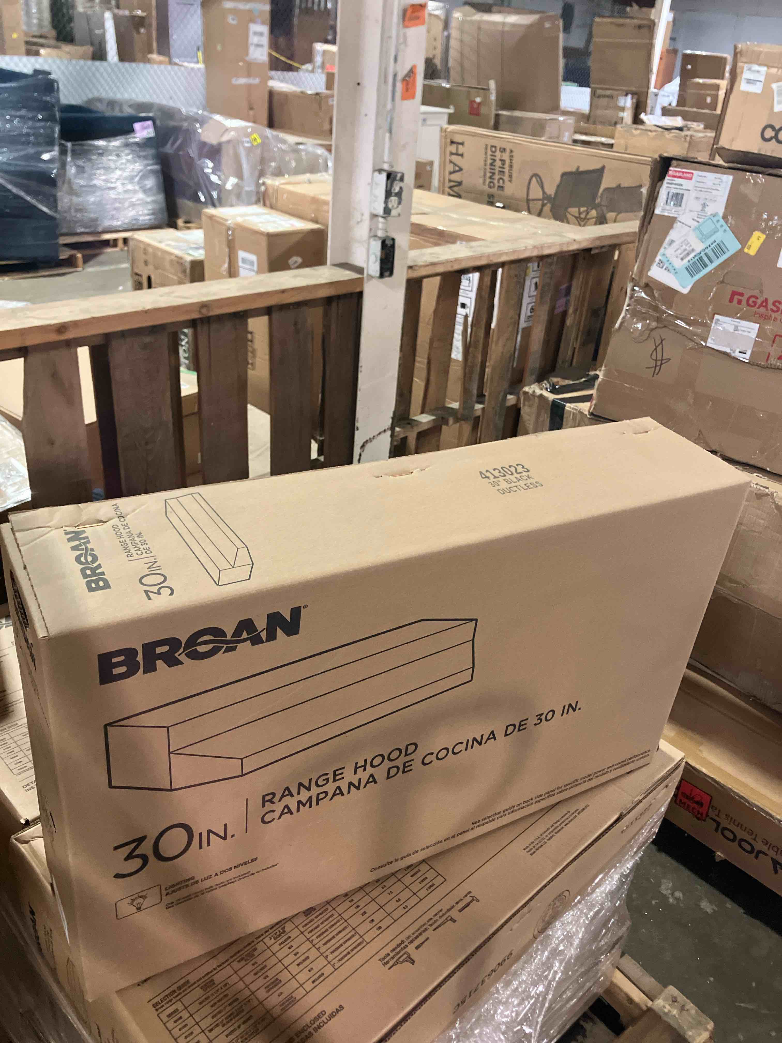 https://s3.amazonaws.com/lotting-images-prod/phillipi/PPE3514495_1760552437228.jpeg