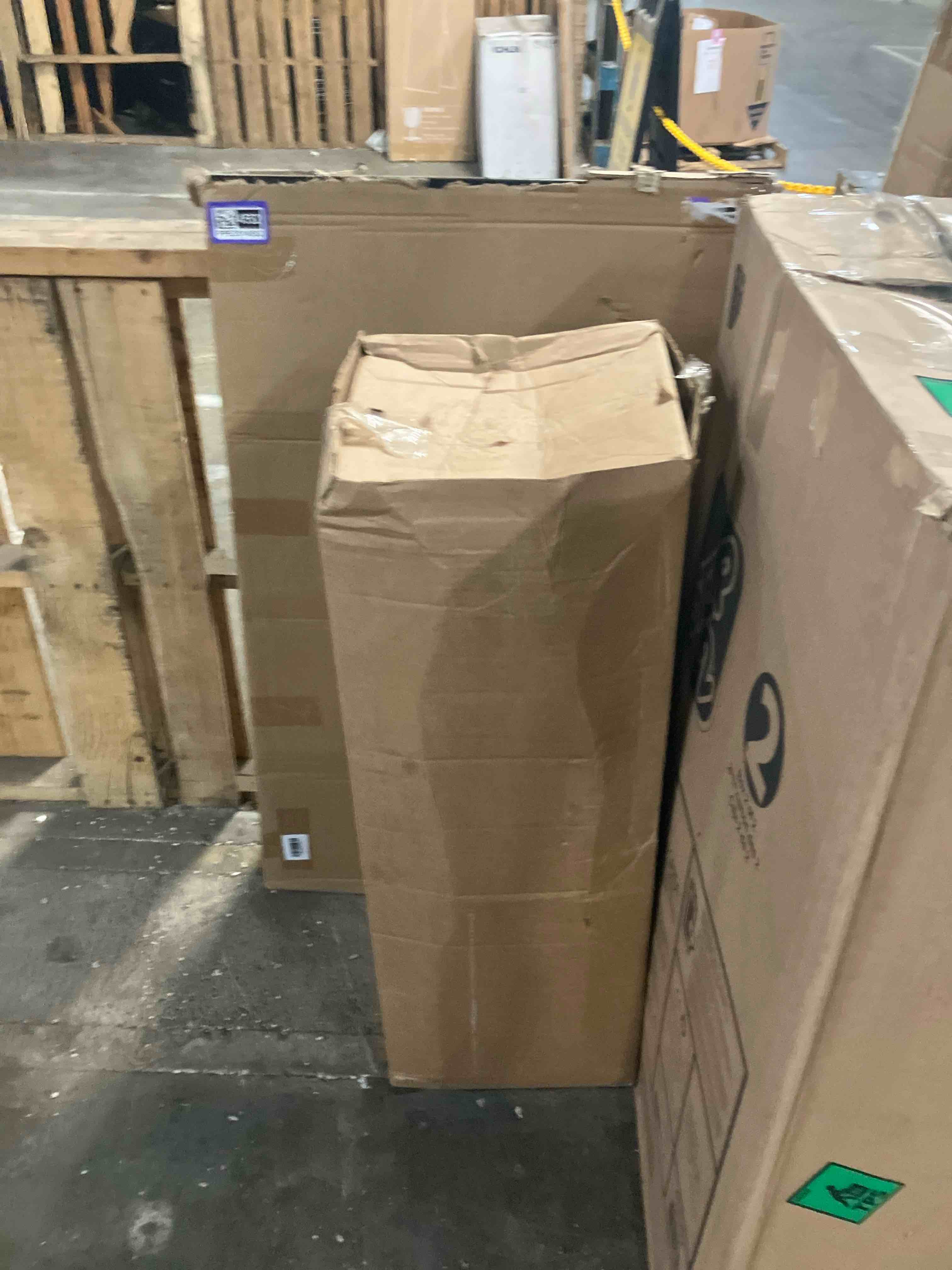 https://s3.amazonaws.com/lotting-images-prod/phillipi/PPE3514553_1760629546461.jpeg