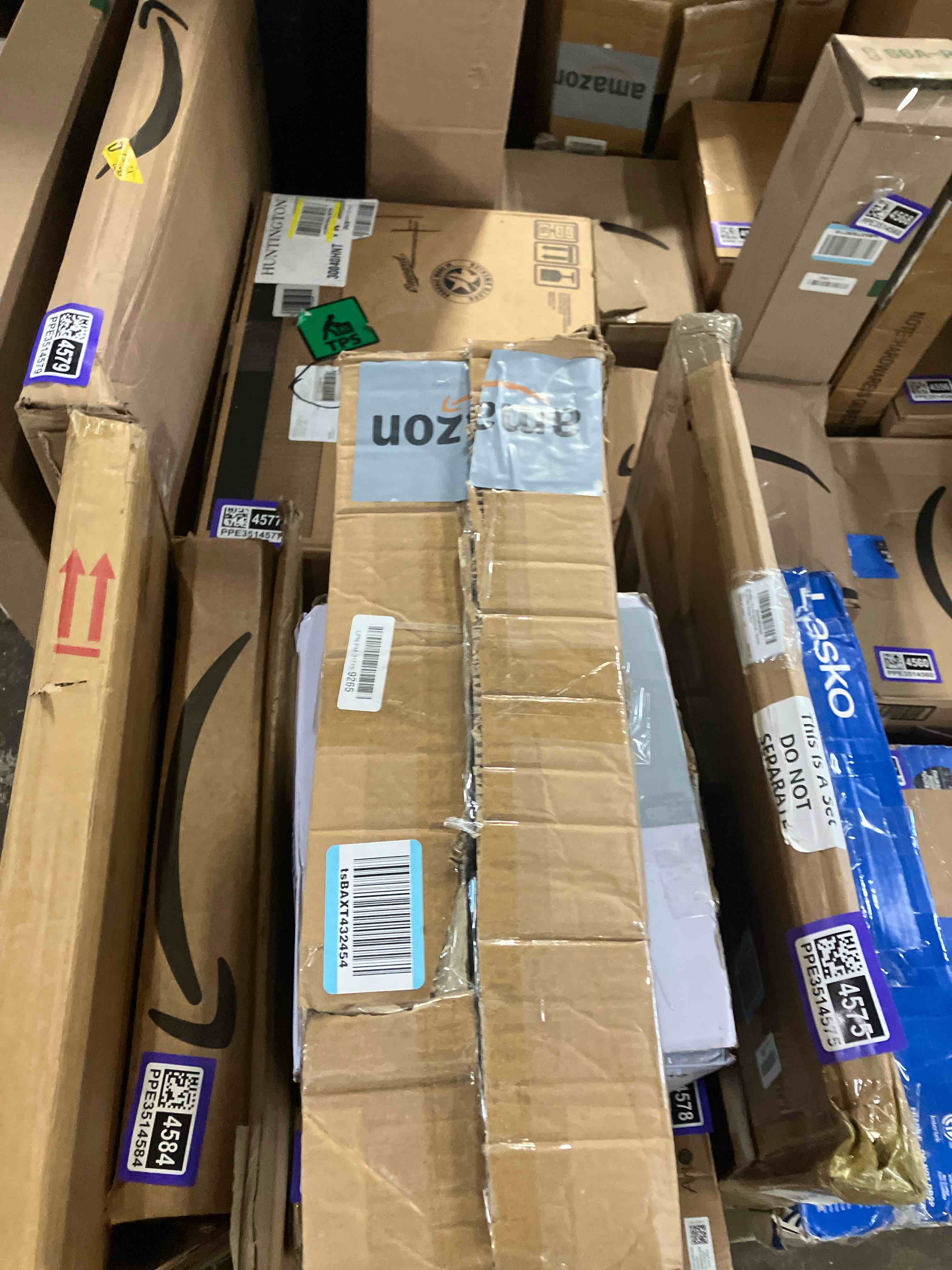 https://s3.amazonaws.com/lotting-images-prod/phillipi/PPE3514590_1760639771375.jpeg