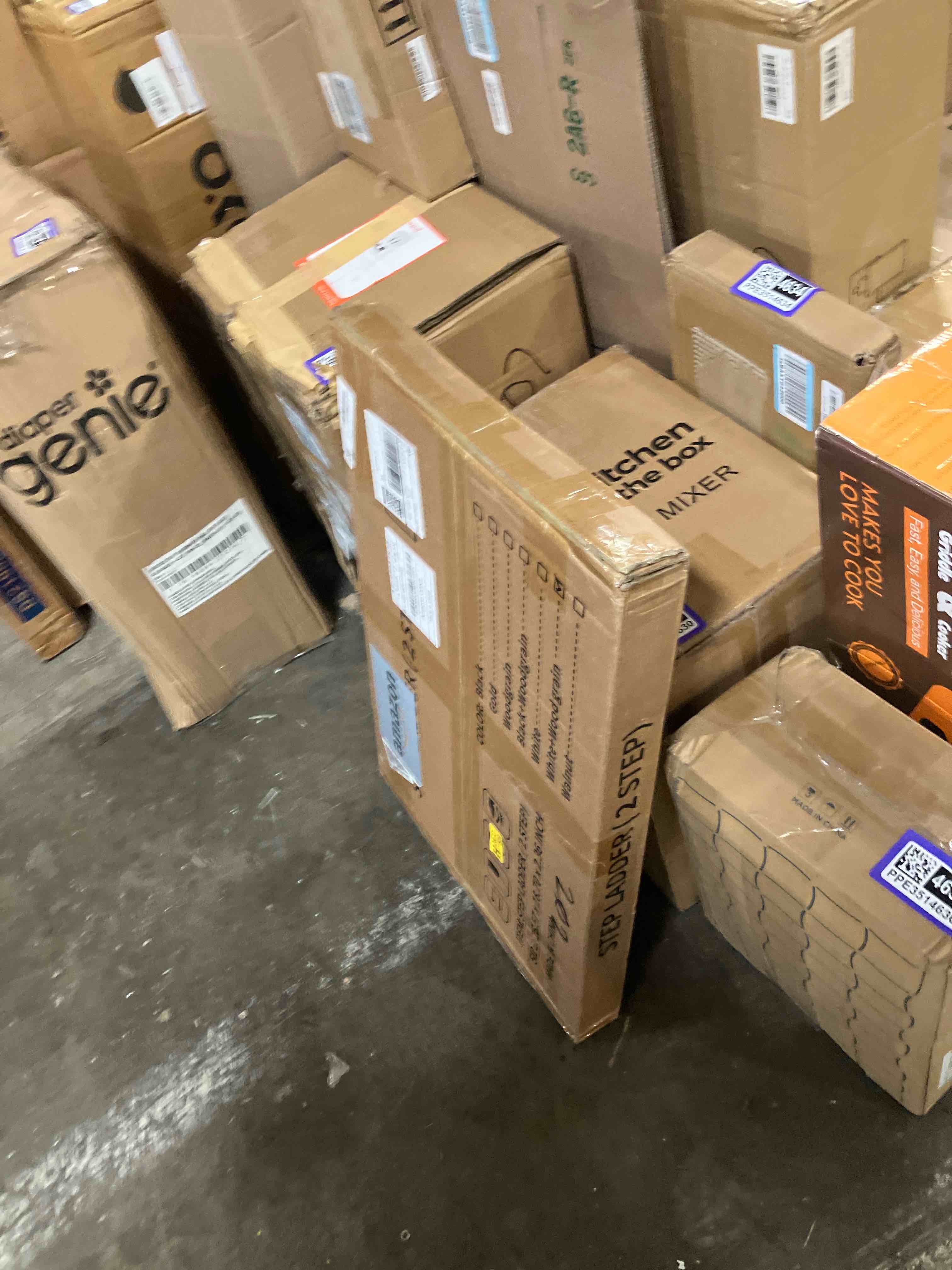 https://s3.amazonaws.com/lotting-images-prod/phillipi/PPE3514637_1760645388733.jpeg
