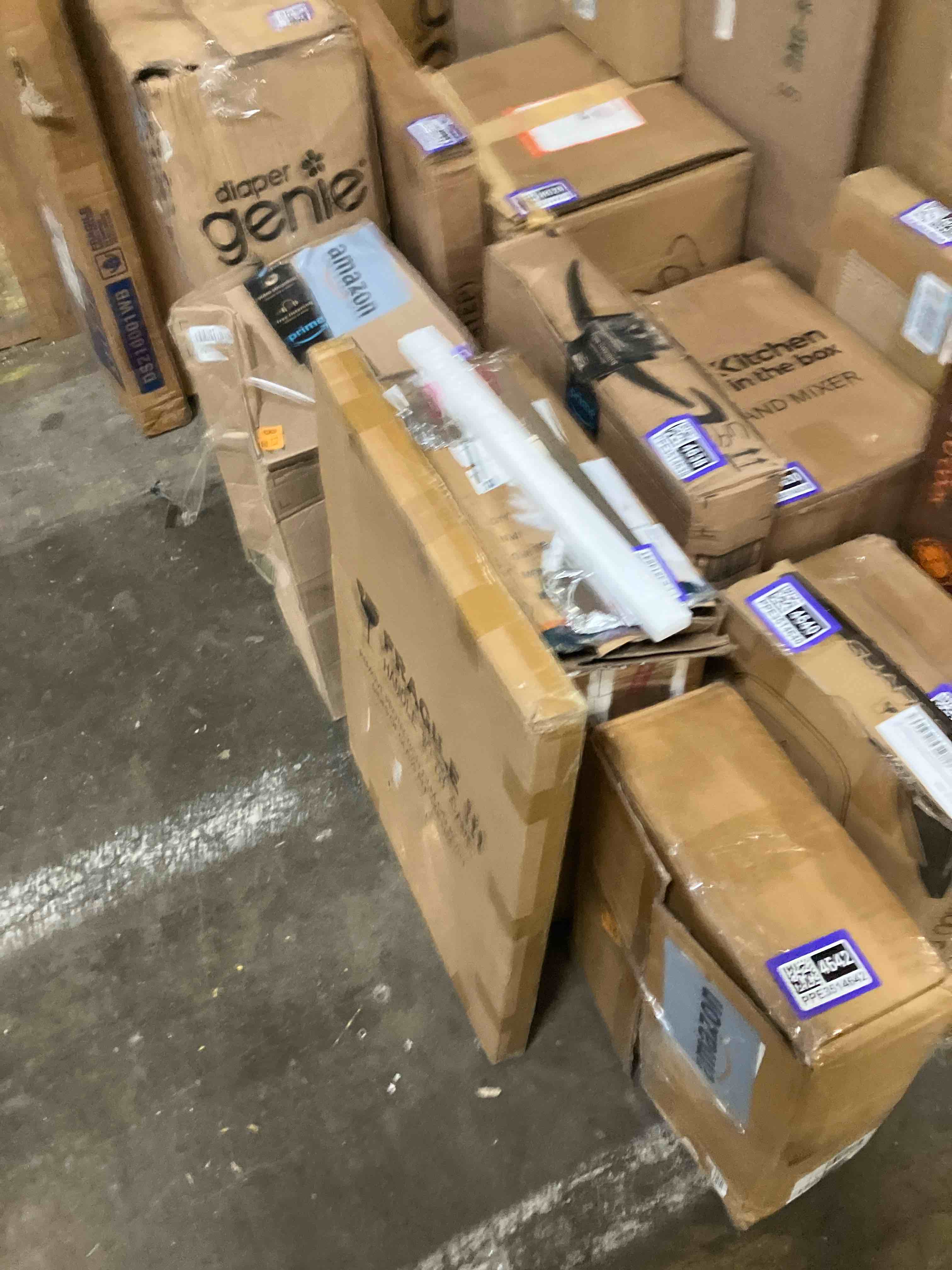 https://s3.amazonaws.com/lotting-images-prod/phillipi/PPE3514643_1760646025039.jpeg
