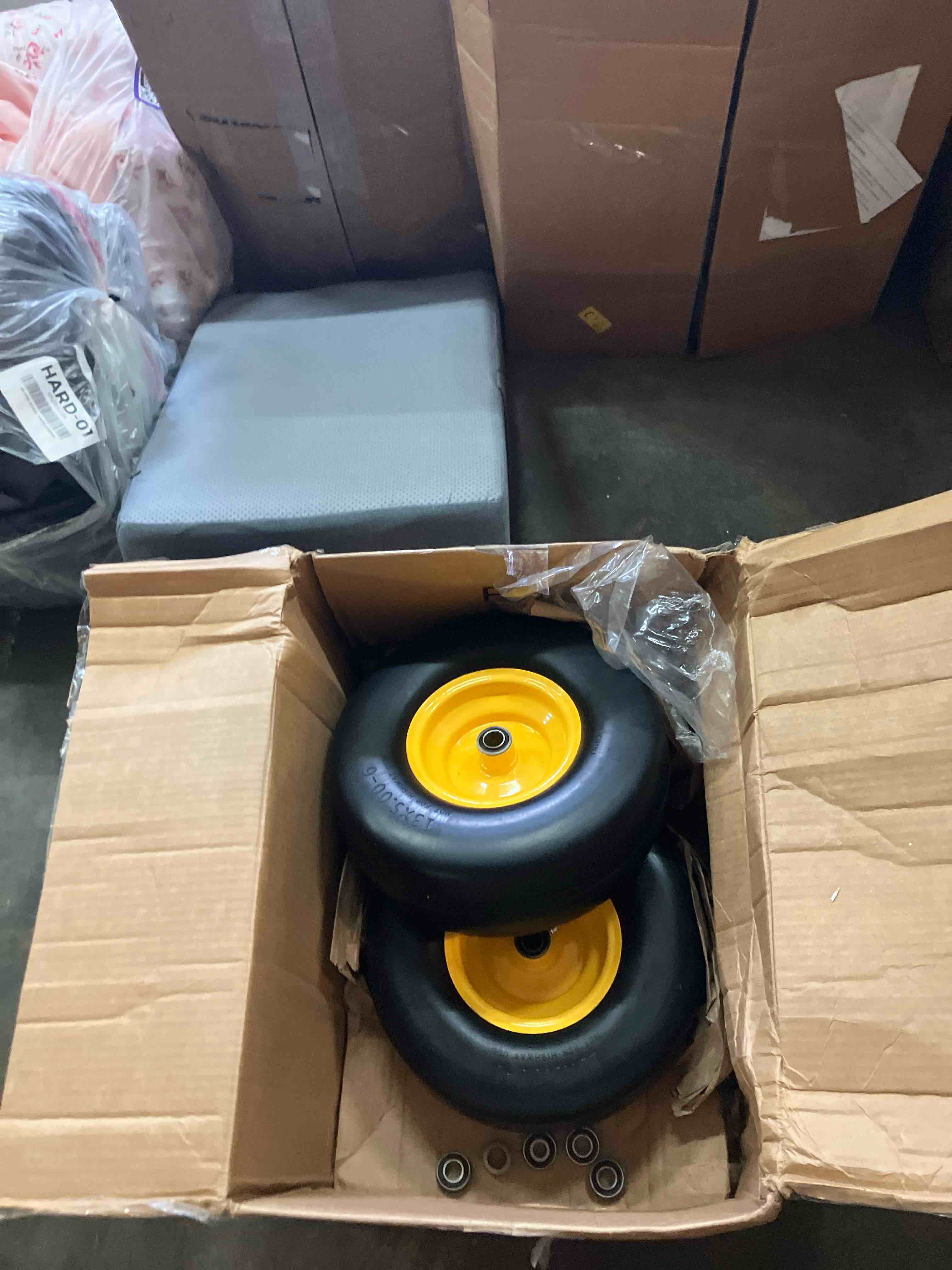 https://s3.amazonaws.com/lotting-images-prod/phillipi/PPE3514663_1760968921115.jpeg