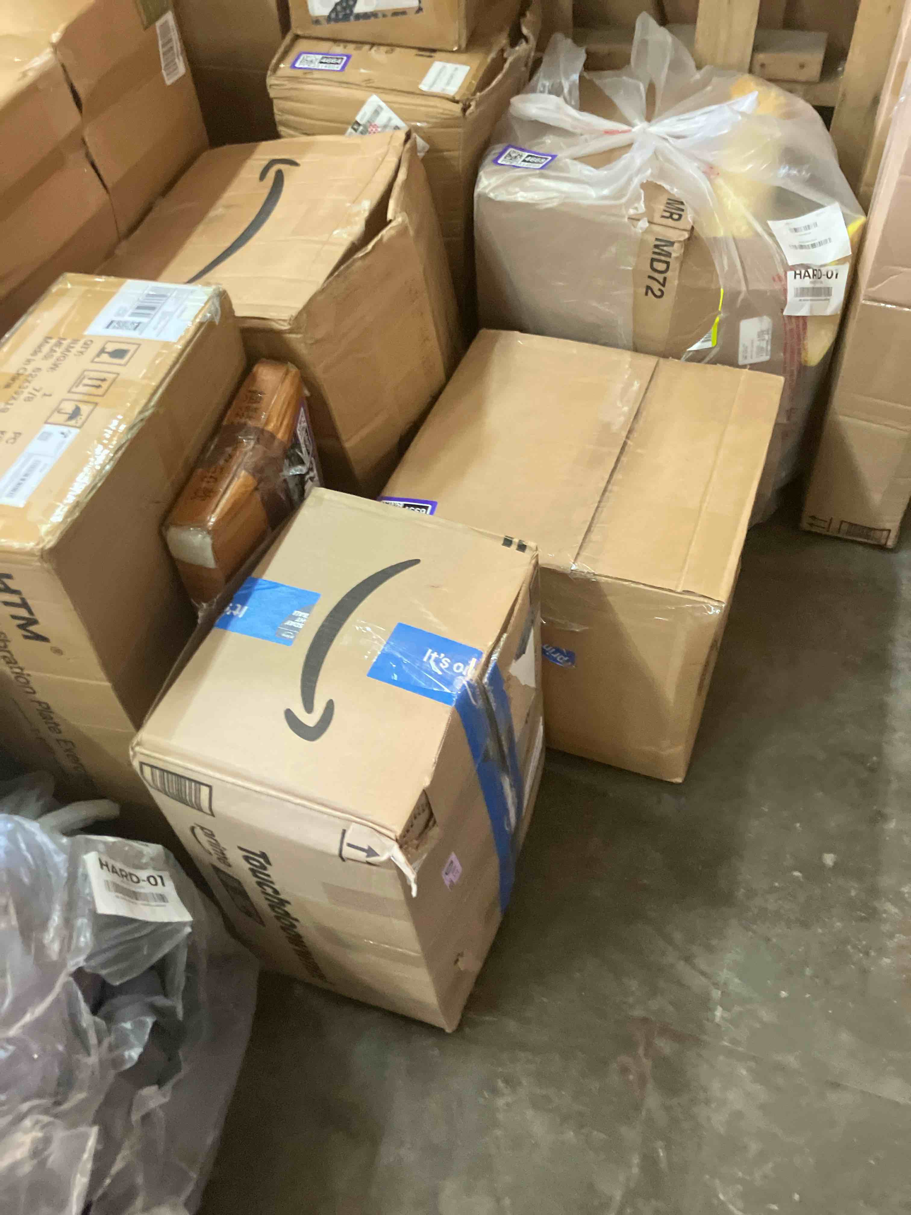 https://s3.amazonaws.com/lotting-images-prod/phillipi/PPE3514672_1760970304474.jpeg