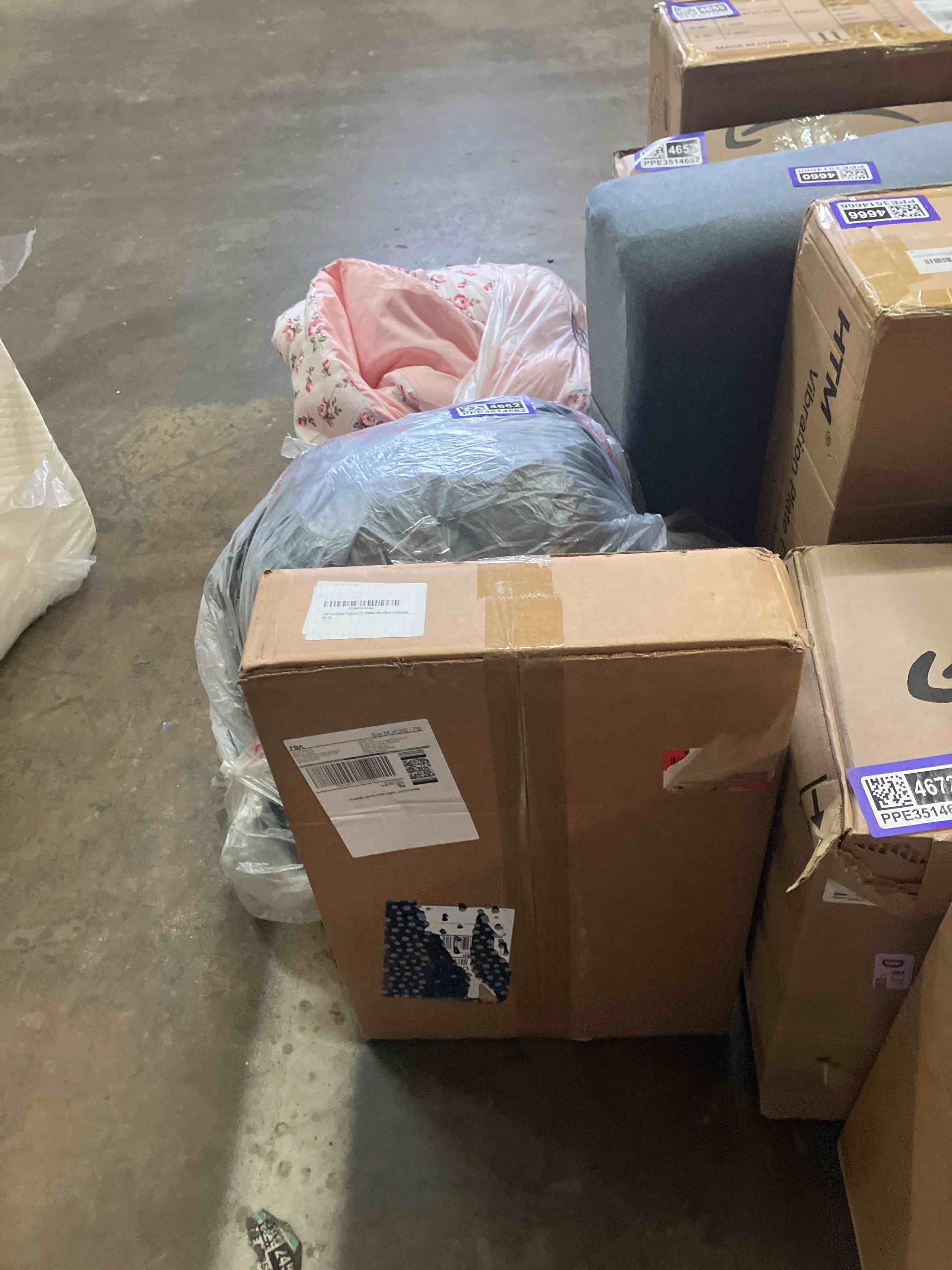 https://s3.amazonaws.com/lotting-images-prod/phillipi/PPE3514674_1760970426301.jpeg
