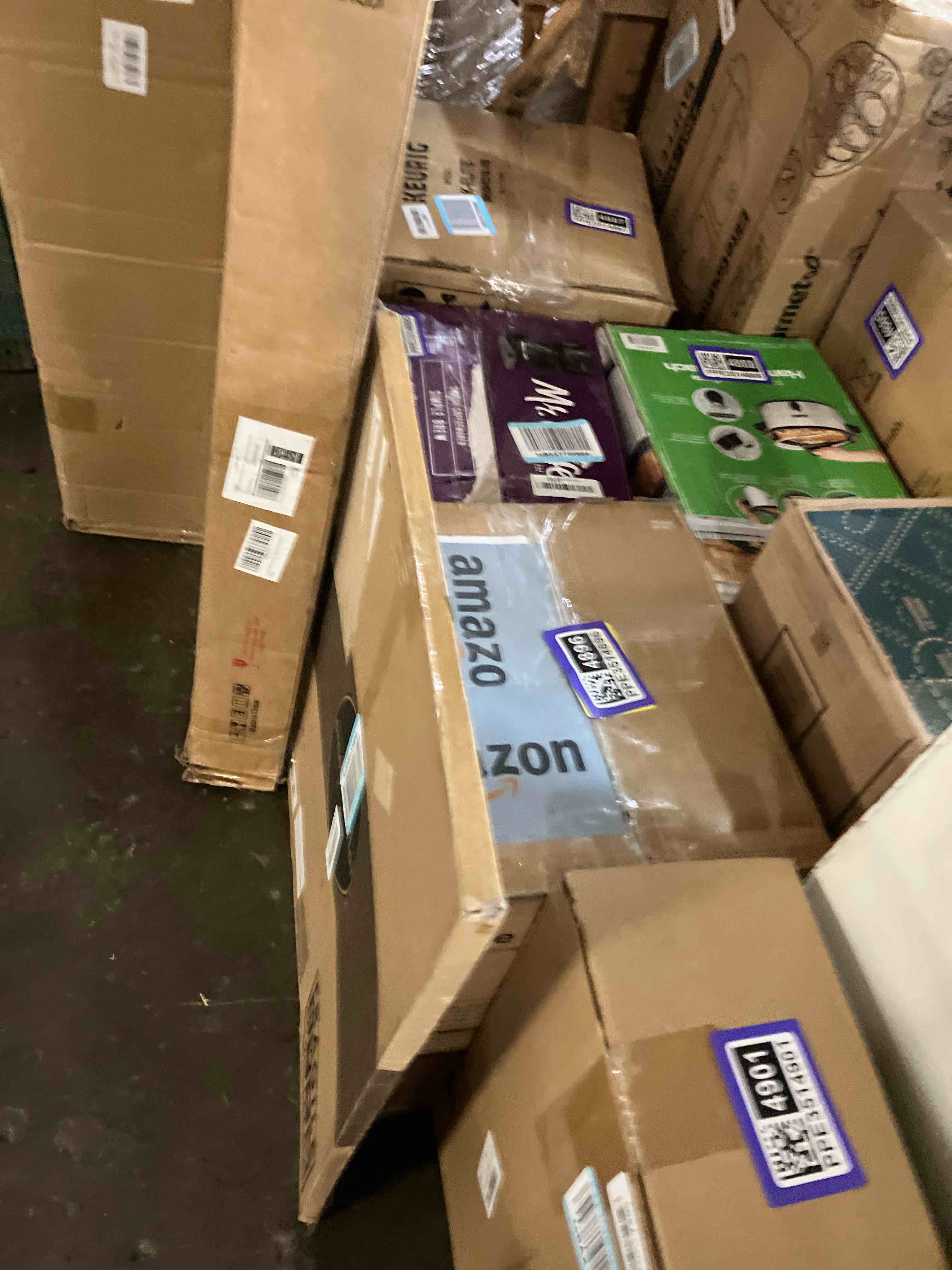https://s3.amazonaws.com/lotting-images-prod/phillipi/PPE3514905_1761068402912.jpeg