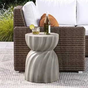Canham Round 14.2'' Outdoor Side Table