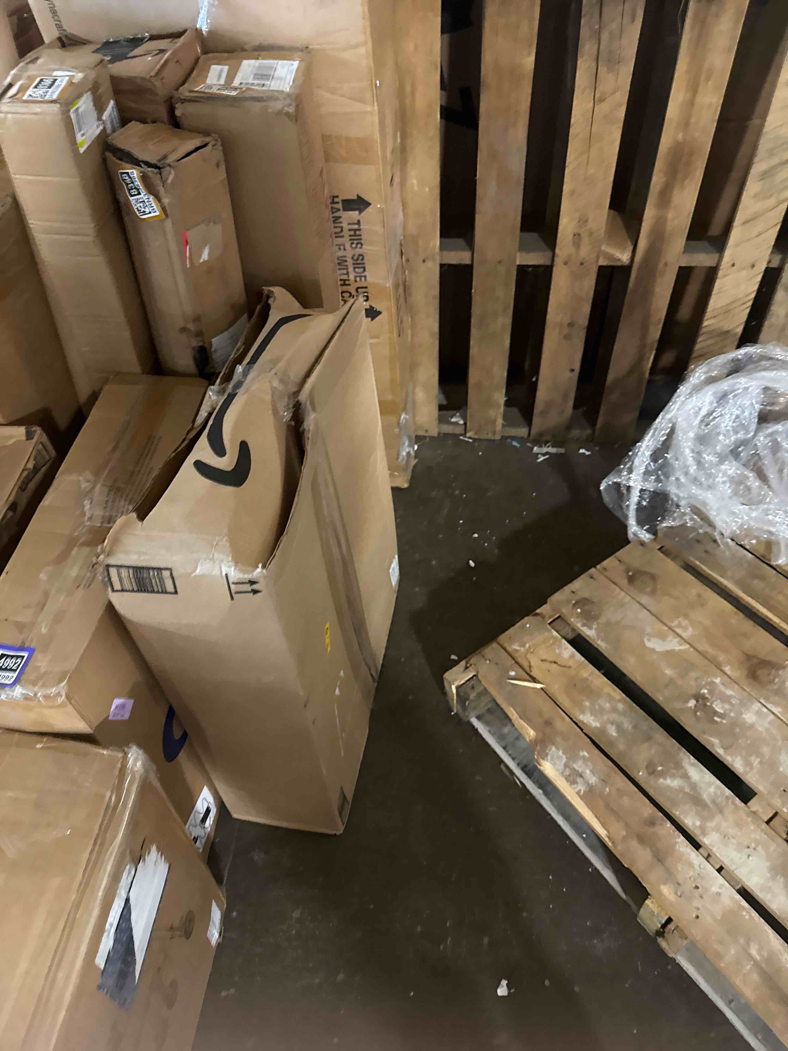 https://s3.amazonaws.com/lotting-images-prod/phillipi/PPE3514994_1761070283221.jpeg