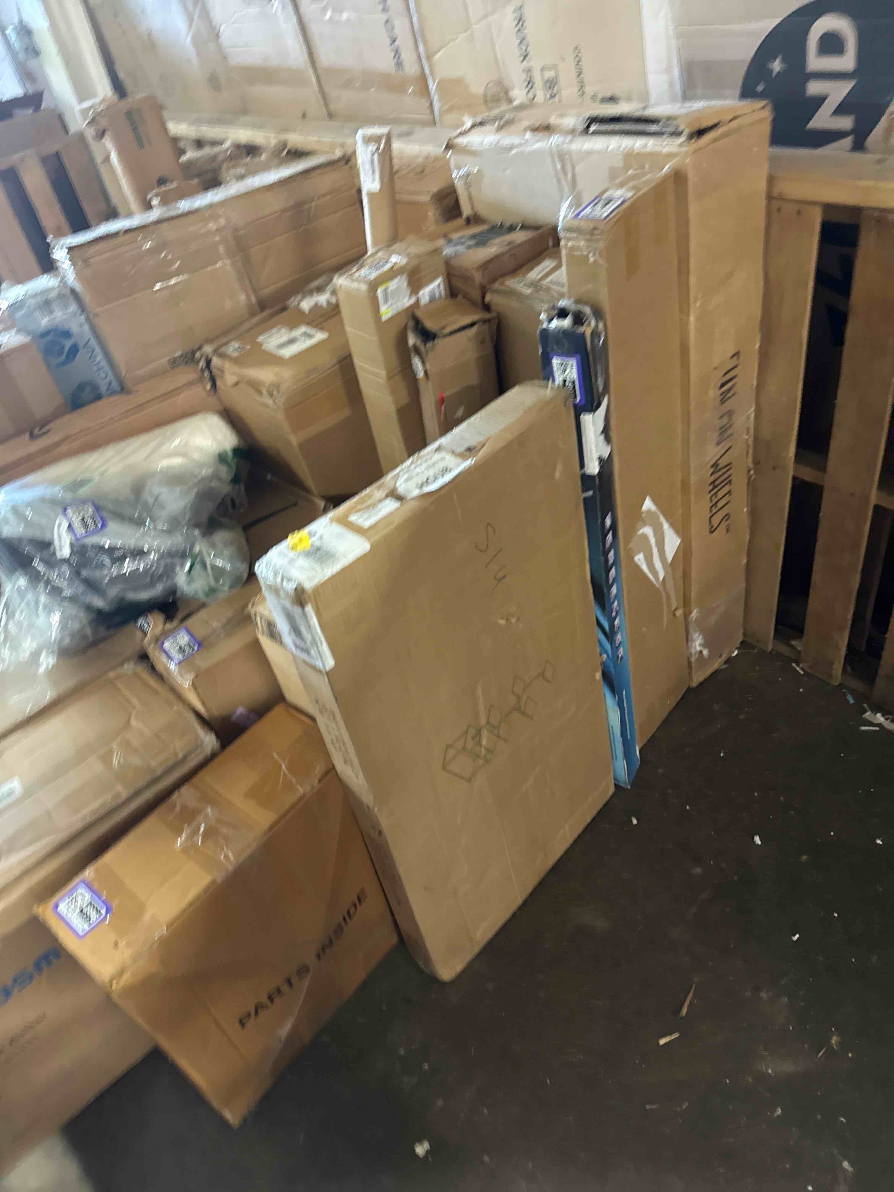 https://s3.amazonaws.com/lotting-images-prod/phillipi/PPE3514999_1761071192137.jpeg