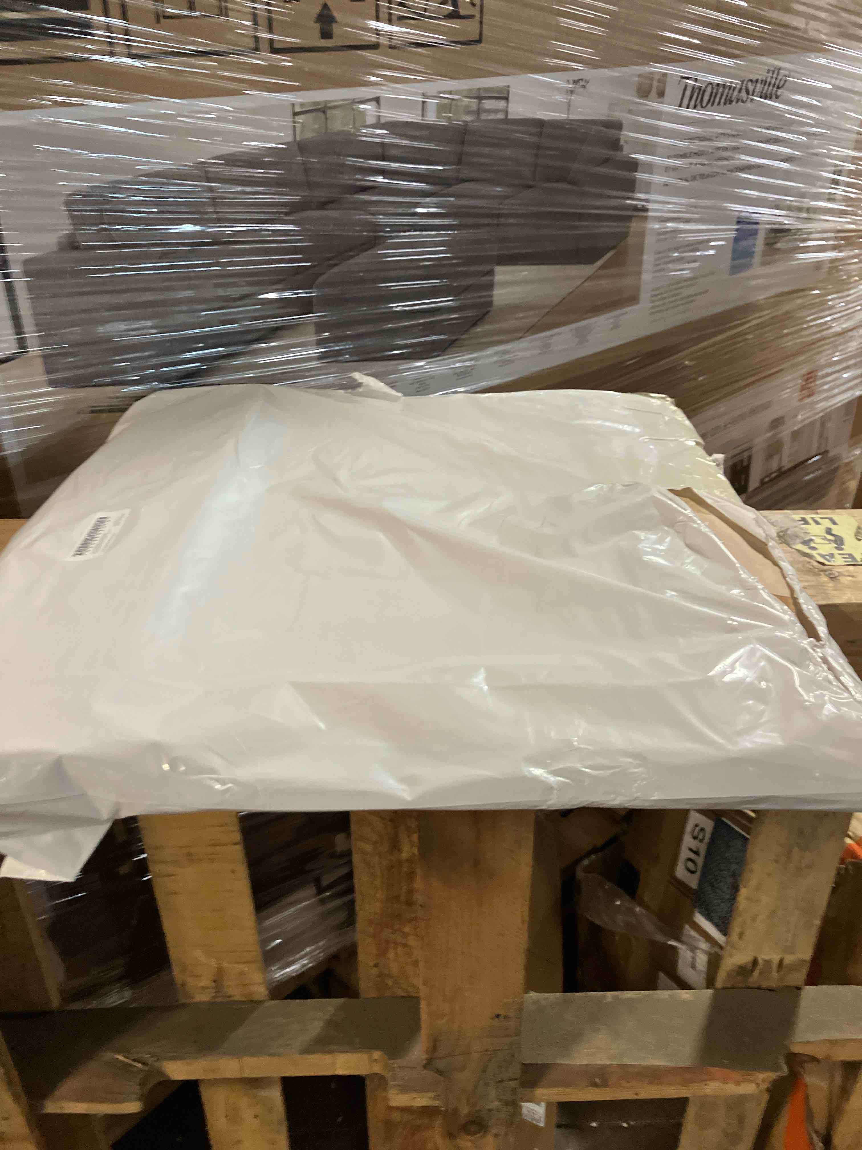 https://s3.amazonaws.com/lotting-images-prod/phillipi/PPE3515098_1761145873932.jpeg