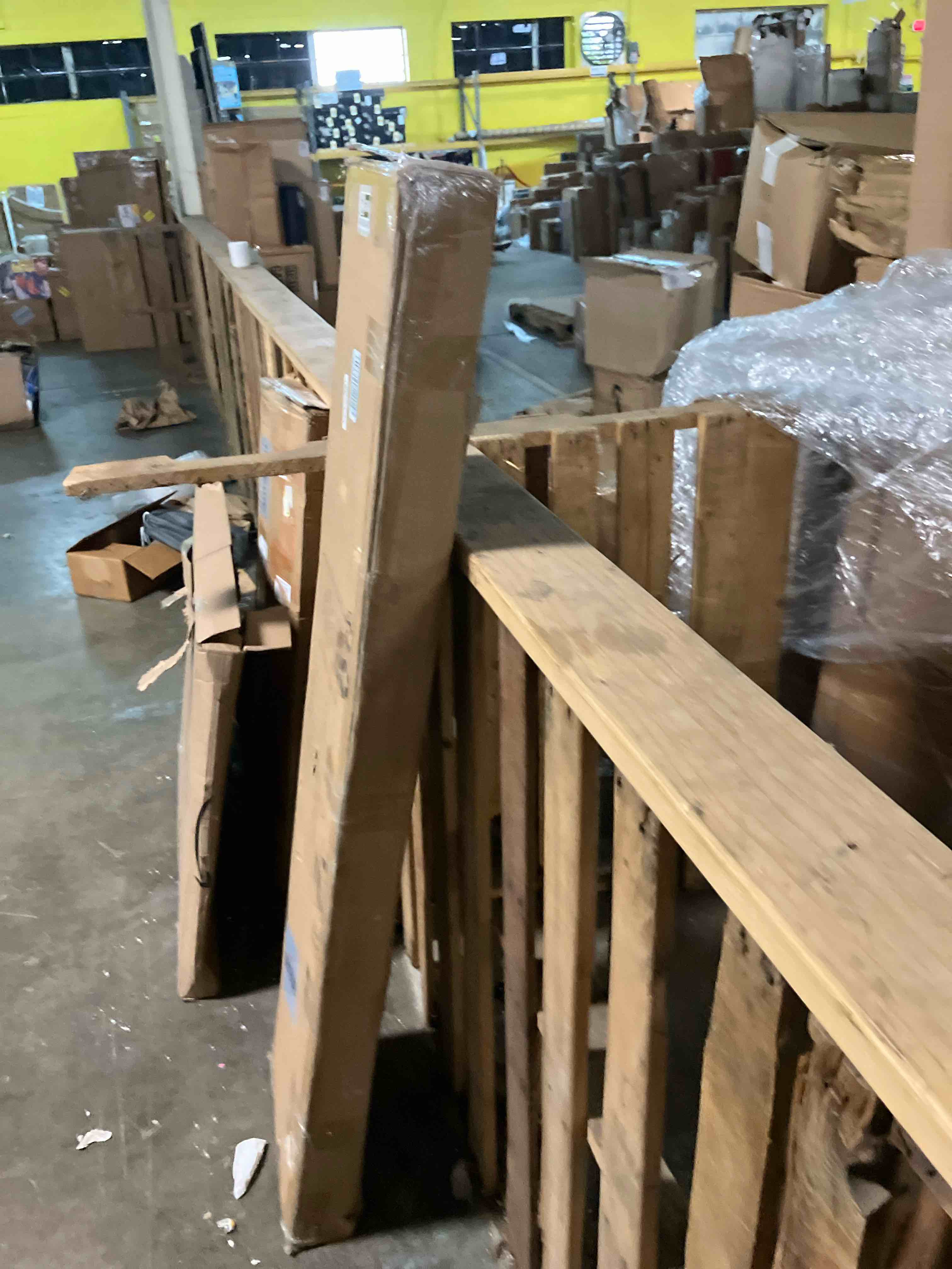 https://s3.amazonaws.com/lotting-images-prod/phillipi/PPE3515113_1761140799849.jpeg