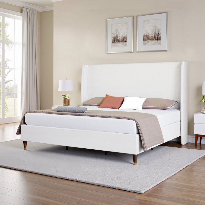 Belo Upholstered Platform Bed King
