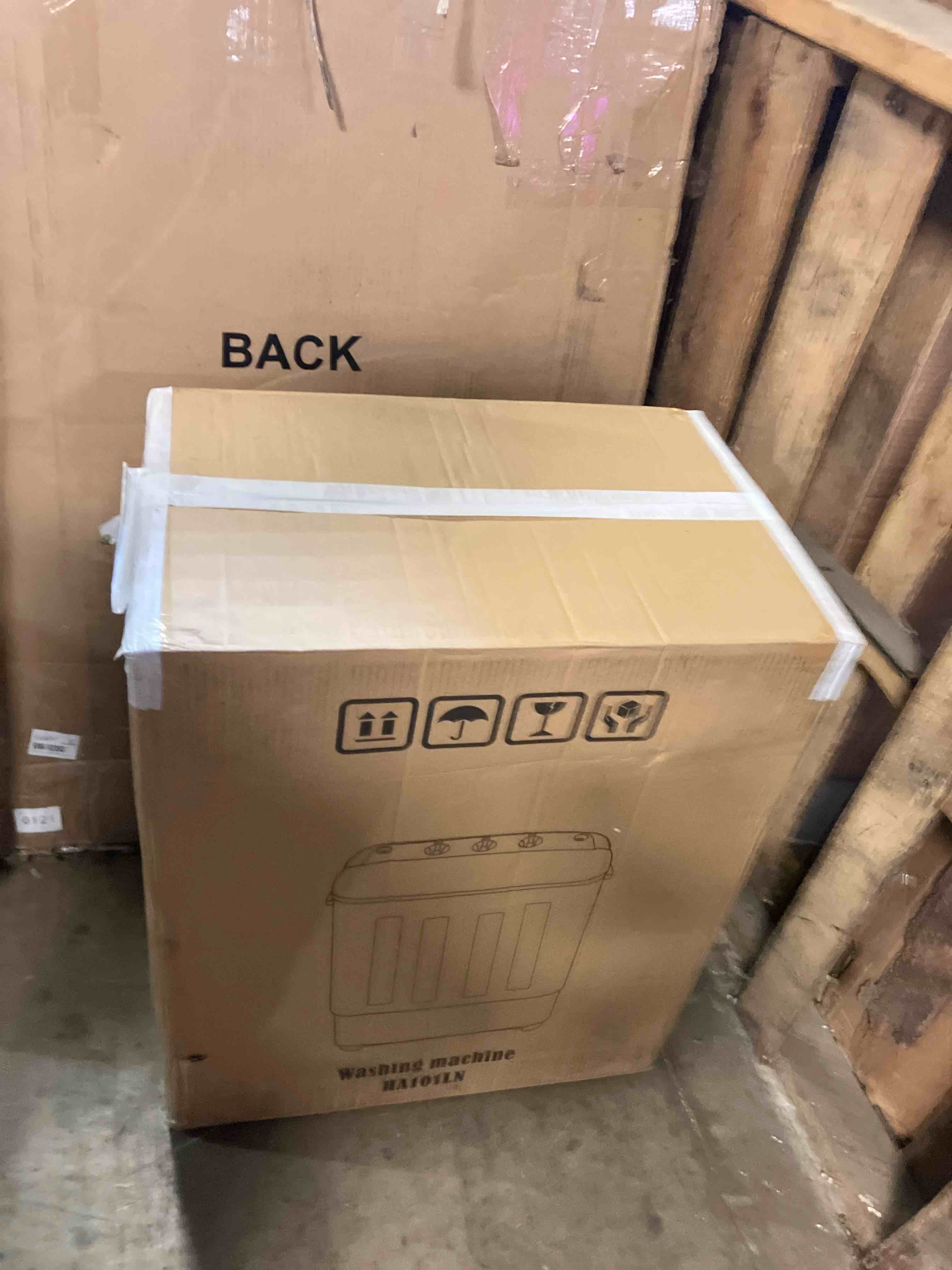 https://s3.amazonaws.com/lotting-images-prod/phillipi/PPE3517108_1757688779508.jpeg