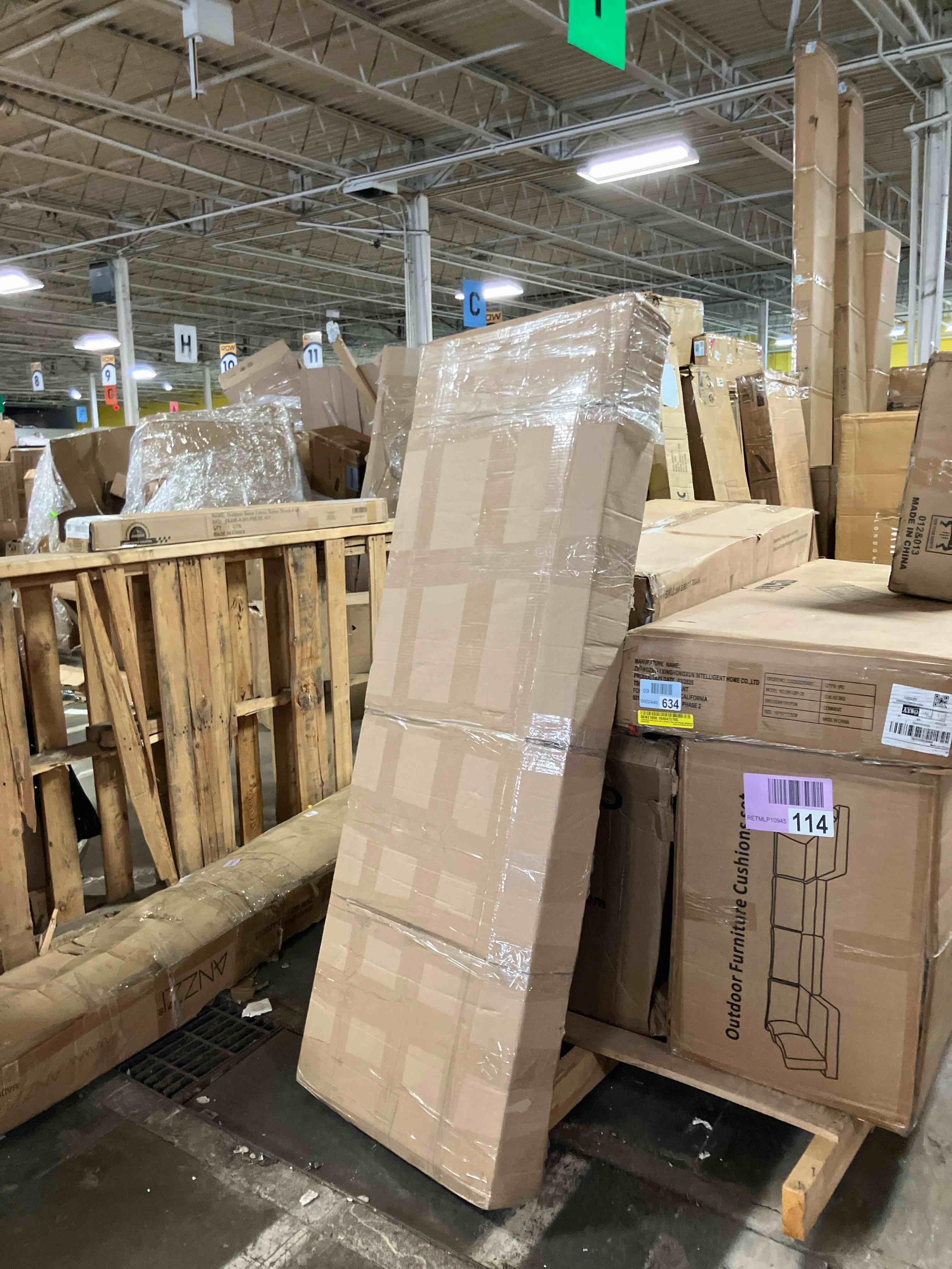 https://s3.amazonaws.com/lotting-images-prod/phillipi/PPE3517140_1757696488838.jpeg