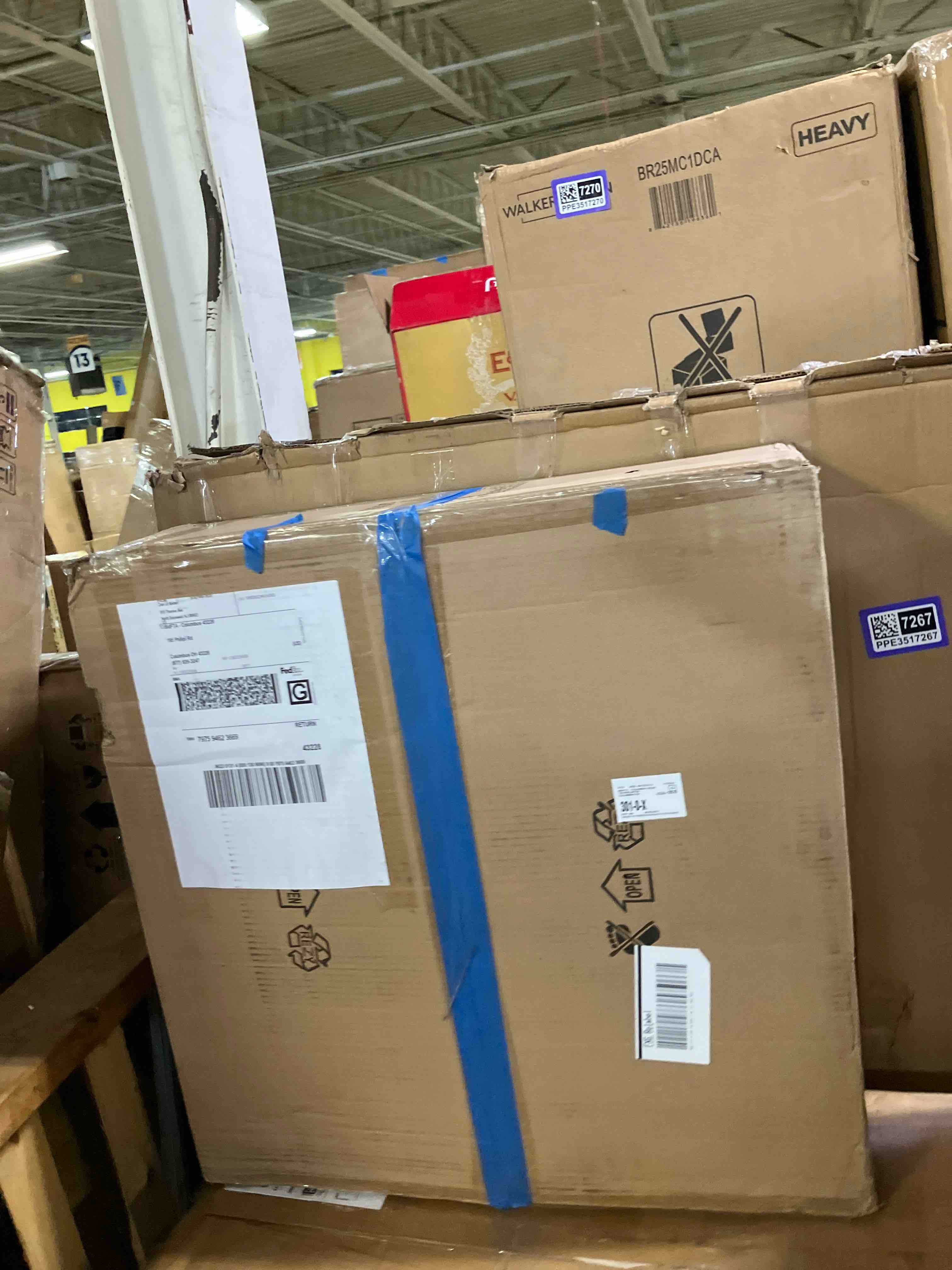 https://s3.amazonaws.com/lotting-images-prod/phillipi/PPE3517259_1758219355545.jpeg