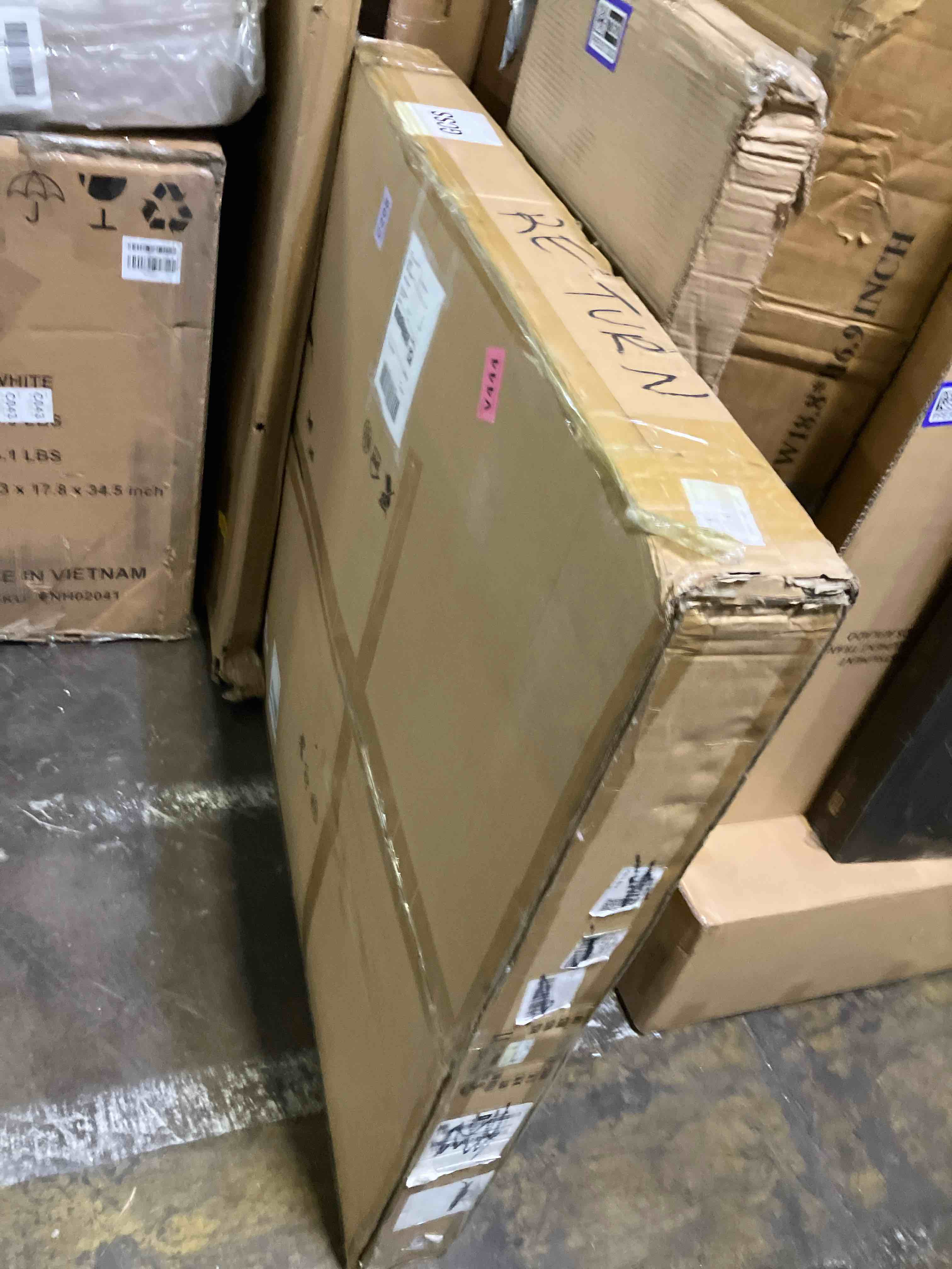 https://s3.amazonaws.com/lotting-images-prod/phillipi/PPE3517260_1758219111841.jpeg