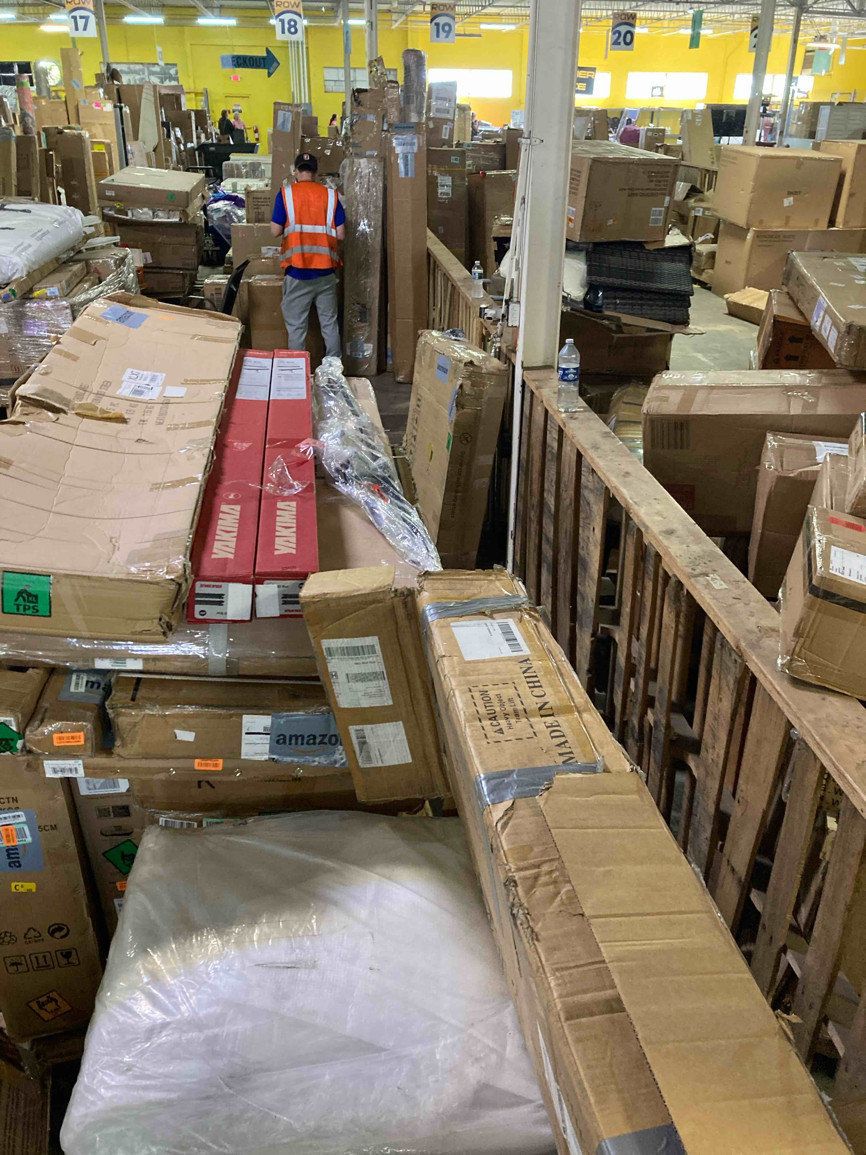 https://s3.amazonaws.com/lotting-images-prod/phillipi/PPE3517263_1758218479219.jpeg