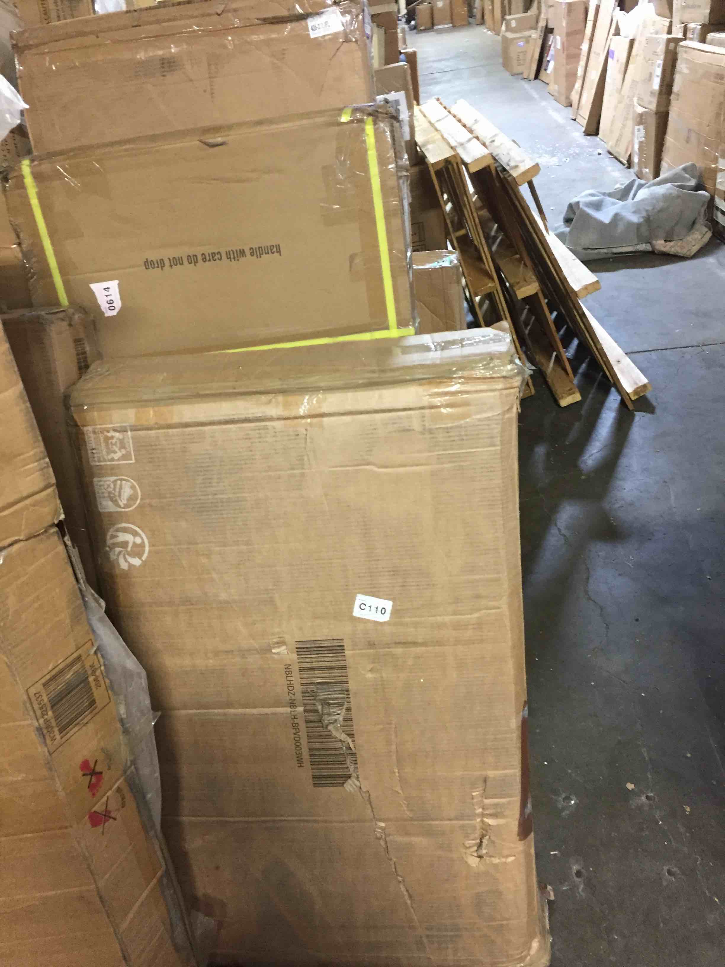 https://s3.amazonaws.com/lotting-images-prod/phillipi/PPE3517303_1758222445081.jpeg