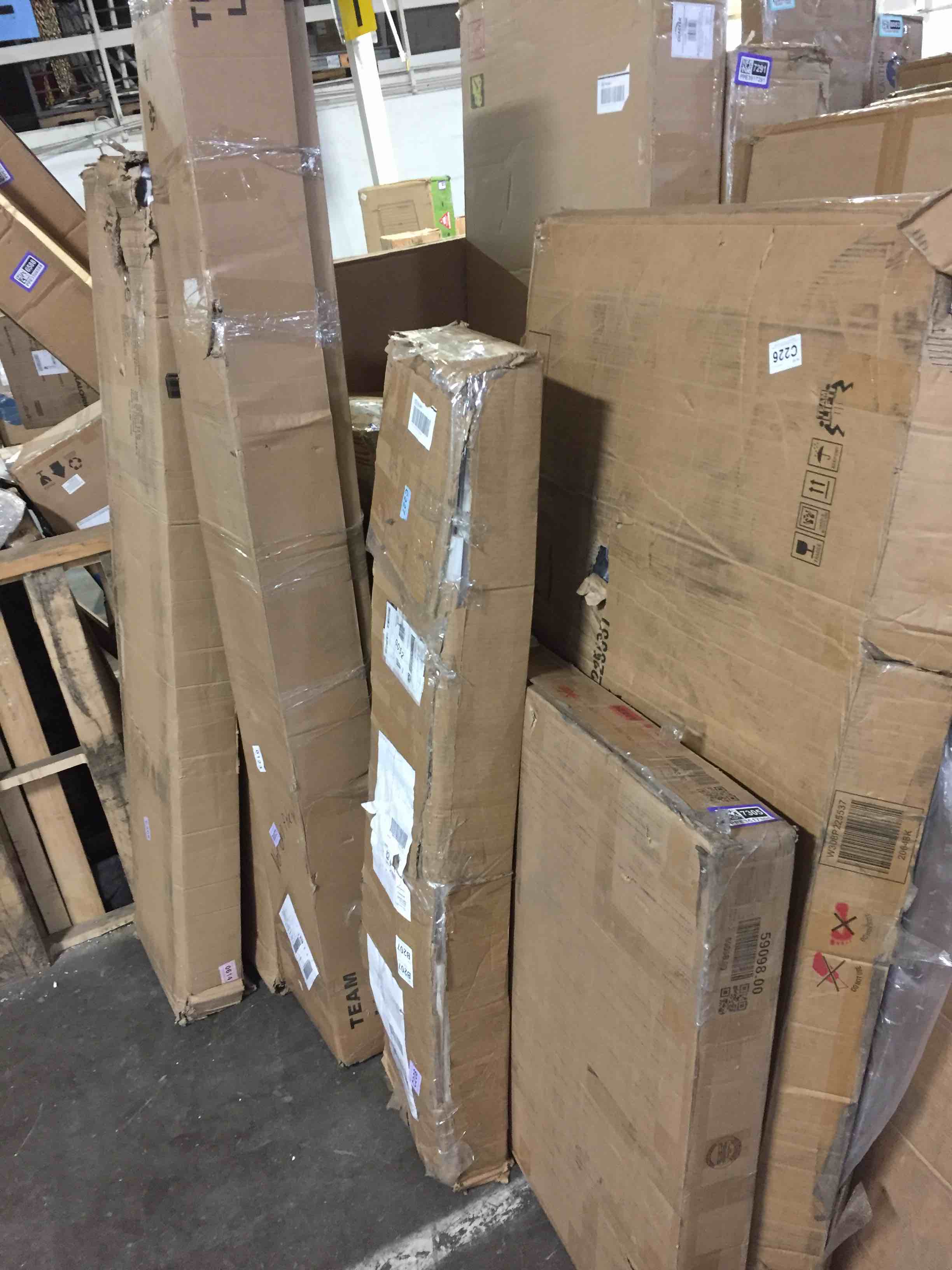 https://s3.amazonaws.com/lotting-images-prod/phillipi/PPE3517306_1758223046447.jpeg