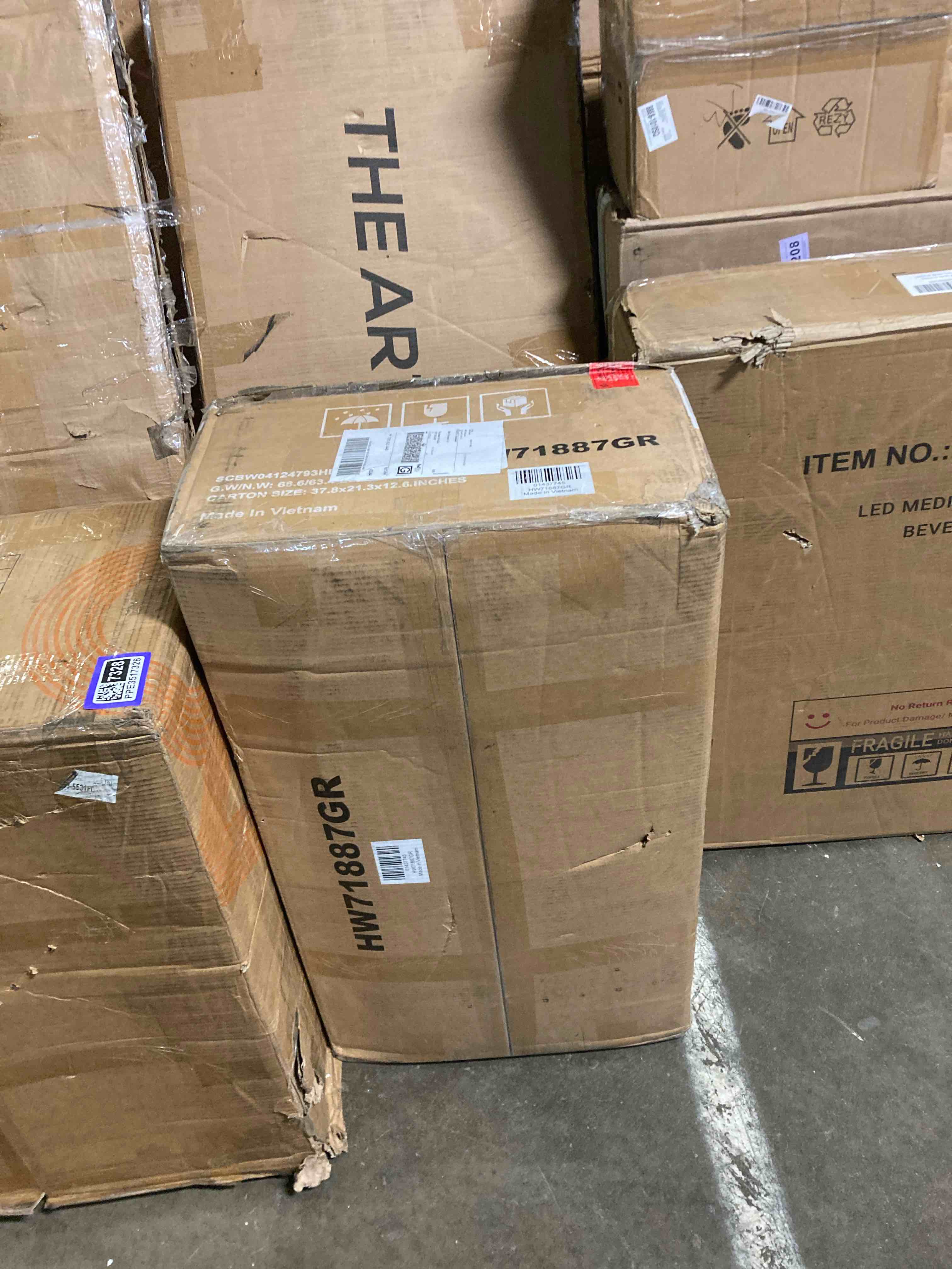 https://s3.amazonaws.com/lotting-images-prod/phillipi/PPE3517329_1758291051606.jpeg