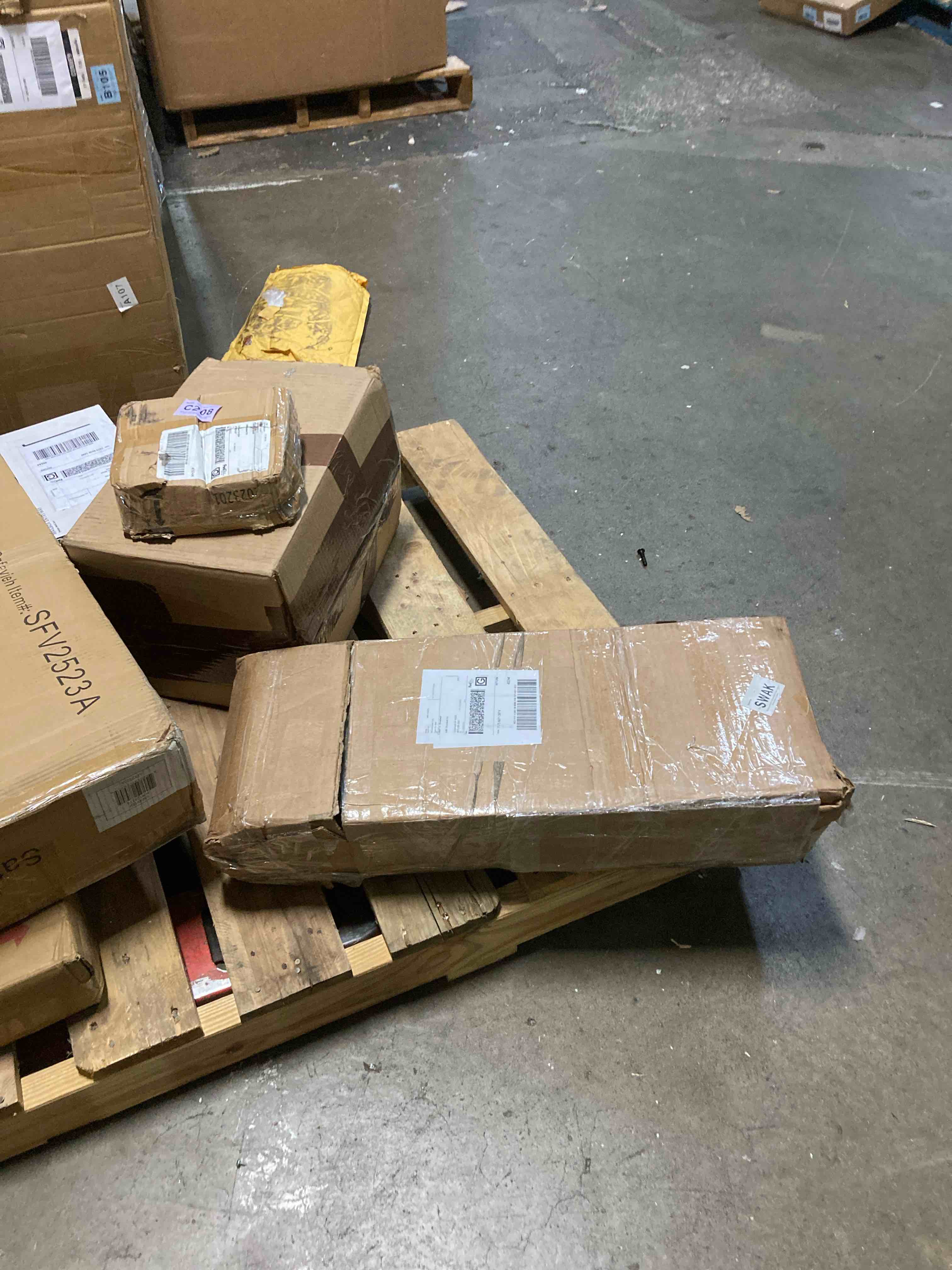 https://s3.amazonaws.com/lotting-images-prod/phillipi/PPE3517352_1758295277449.jpeg