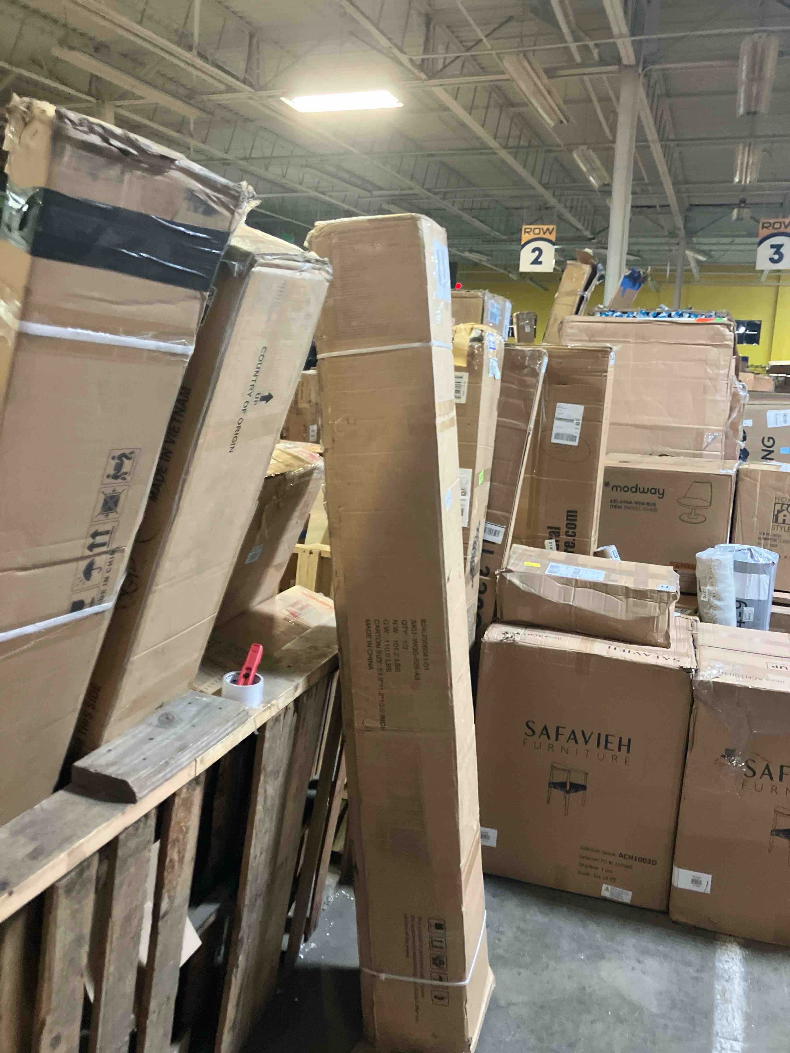 https://s3.amazonaws.com/lotting-images-prod/phillipi/PPE3518002_1759430572677.jpeg