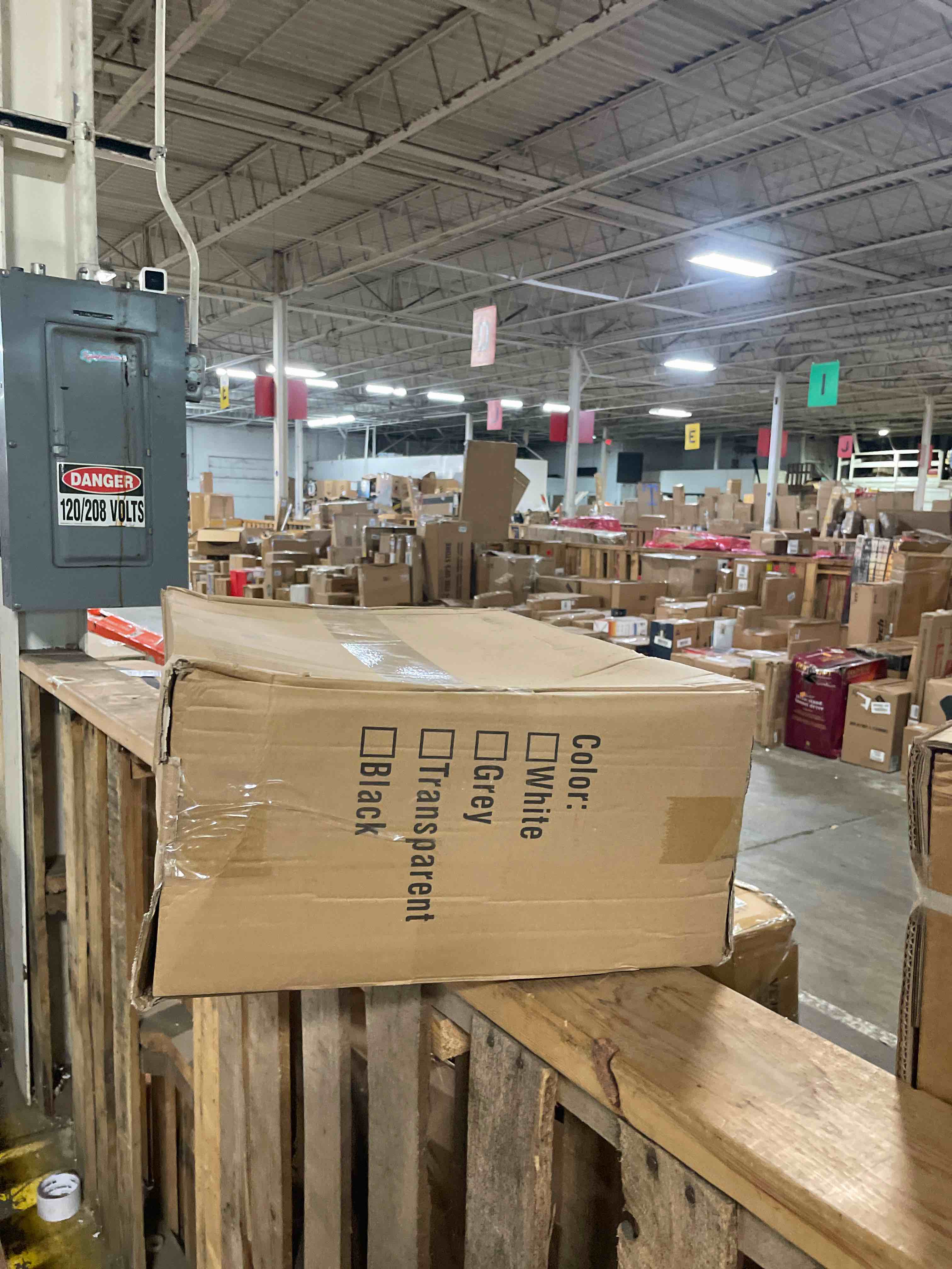 https://s3.amazonaws.com/lotting-images-prod/phillipi/PPE3518722_1759927733667.jpeg
