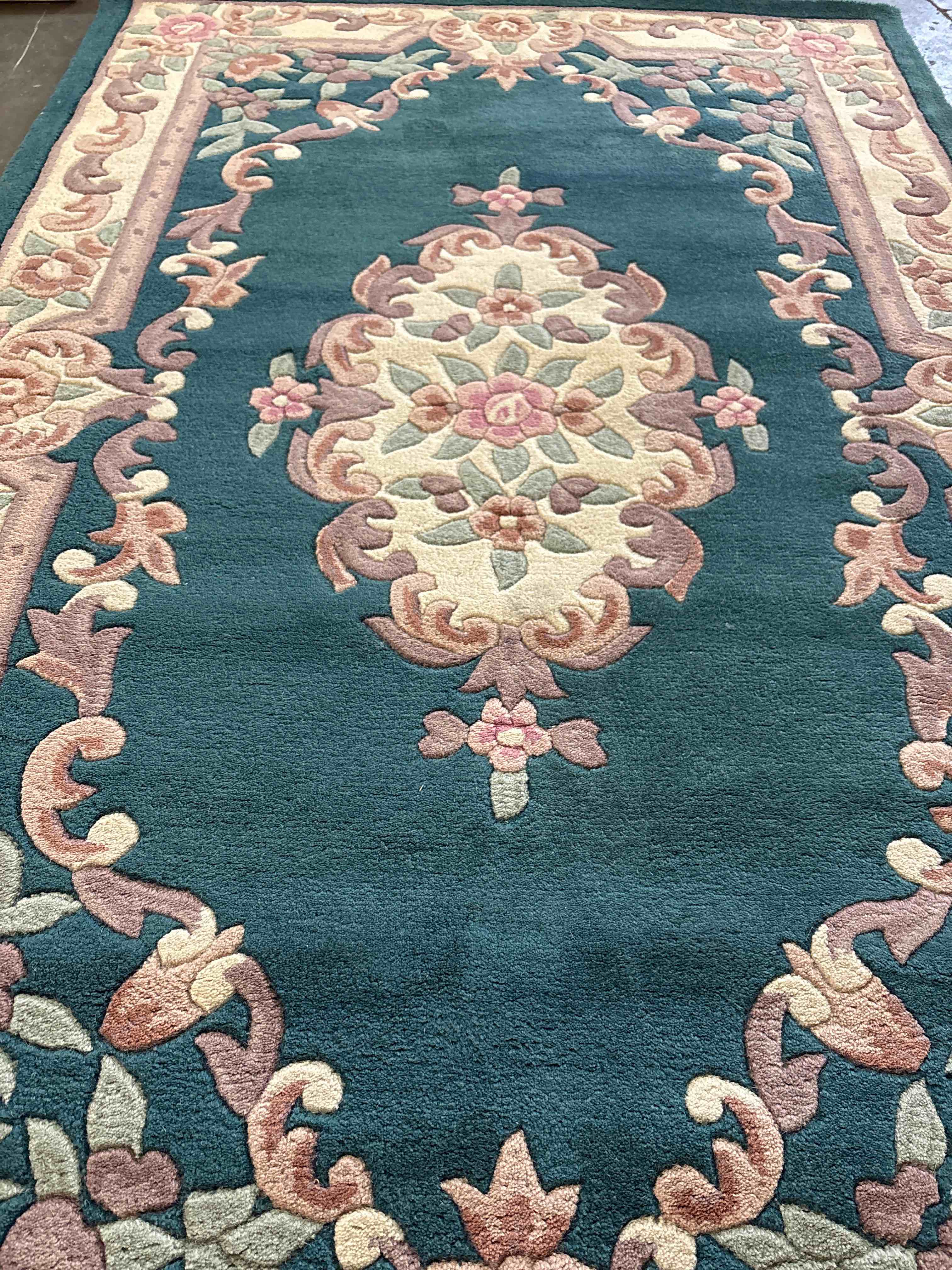 Vintage Hand Tufted Aubusson Design Area Rug,Floral Print Rectangular Rug for Living Room Non-Slip Ultra-Thin Floor Carpet, Pure Wool Soft Luxury Rug for Home Decor Dark Green(5x8)