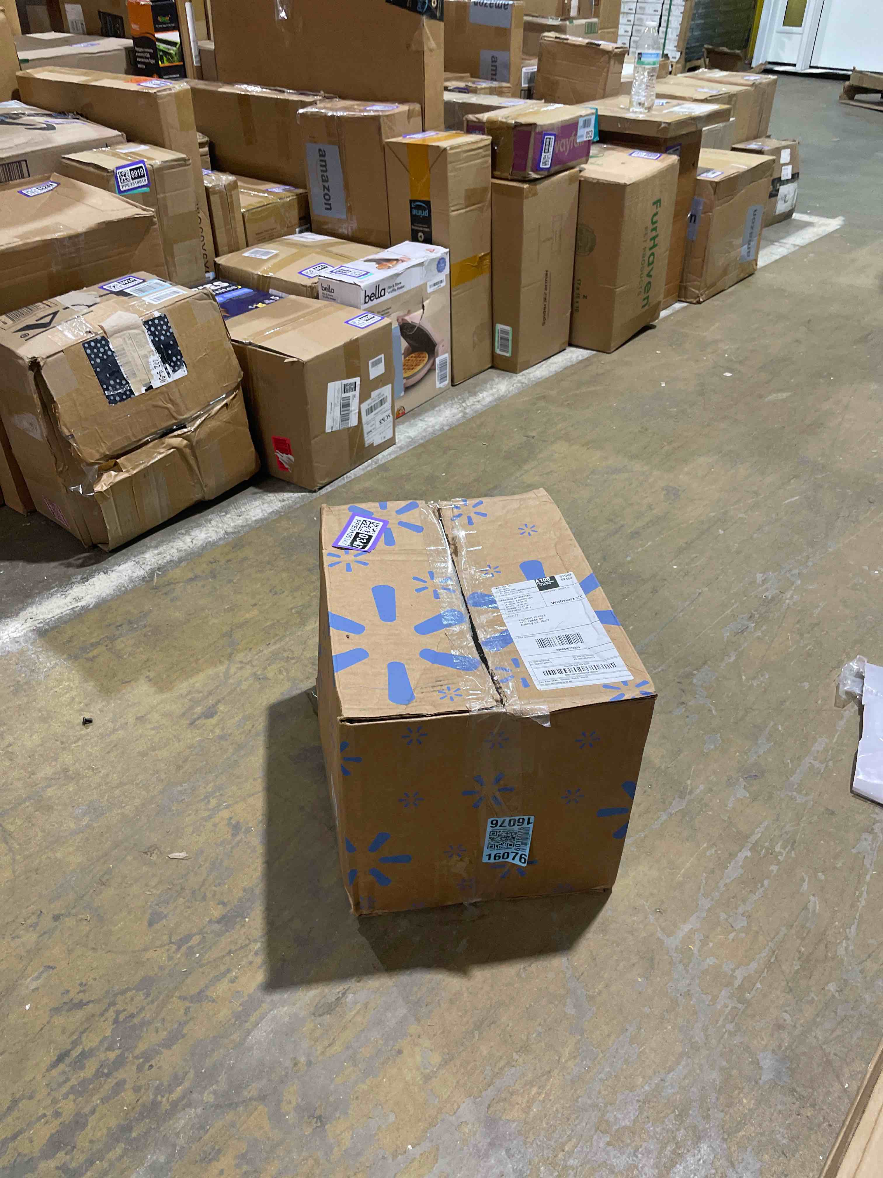 https://s3.amazonaws.com/lotting-images-prod/phillipi/PPE3518926_1760368005990.jpeg