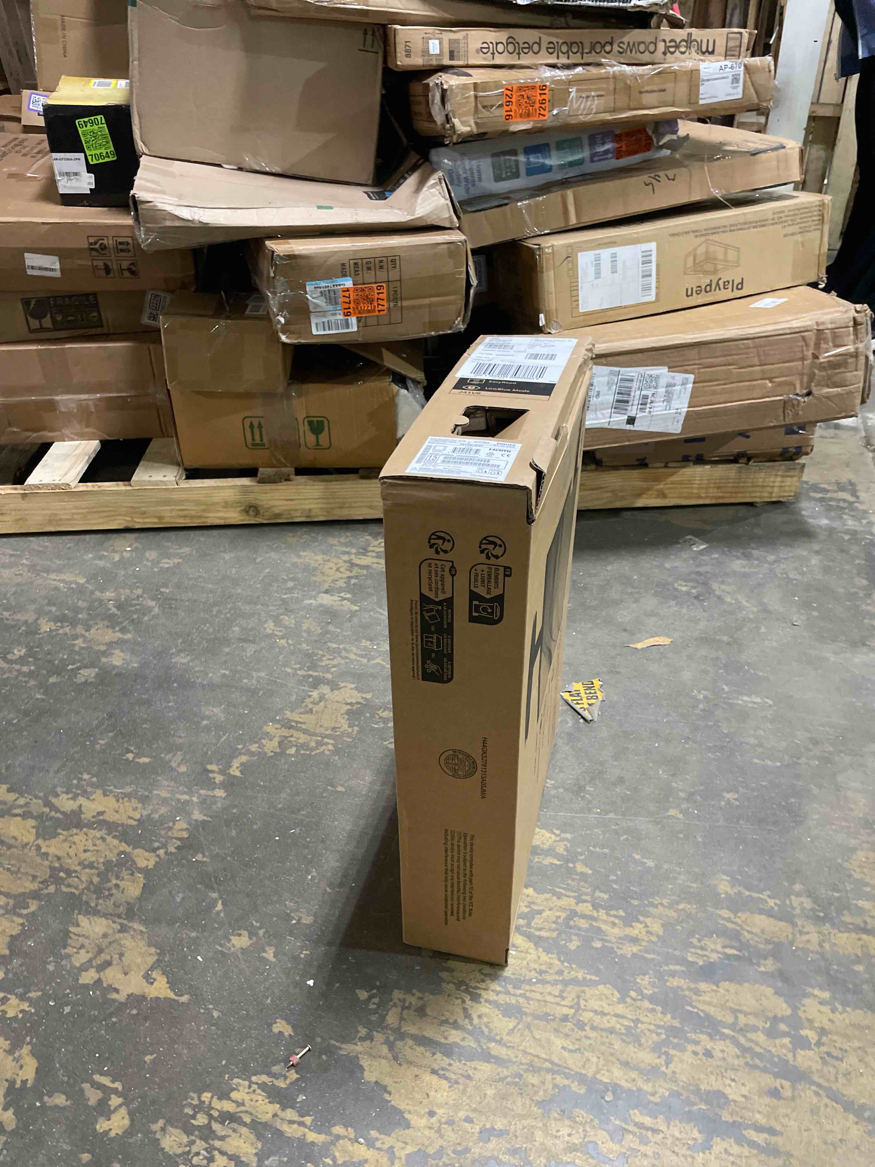 https://s3.amazonaws.com/lotting-images-prod/phillipi/PPE3518971_1760370417772.jpeg