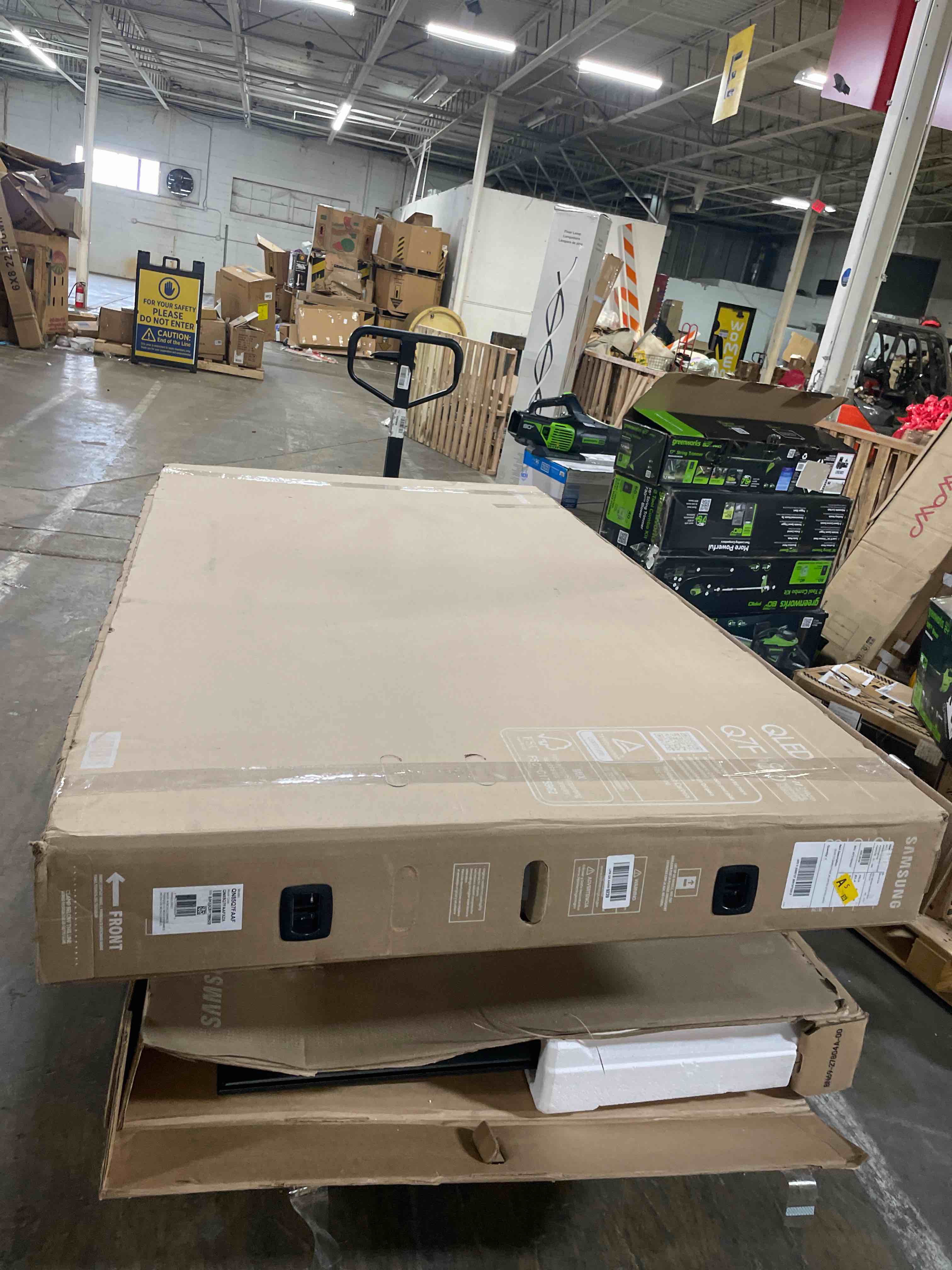 https://s3.amazonaws.com/lotting-images-prod/phillipi/PPE3519033_1760557817465.jpeg