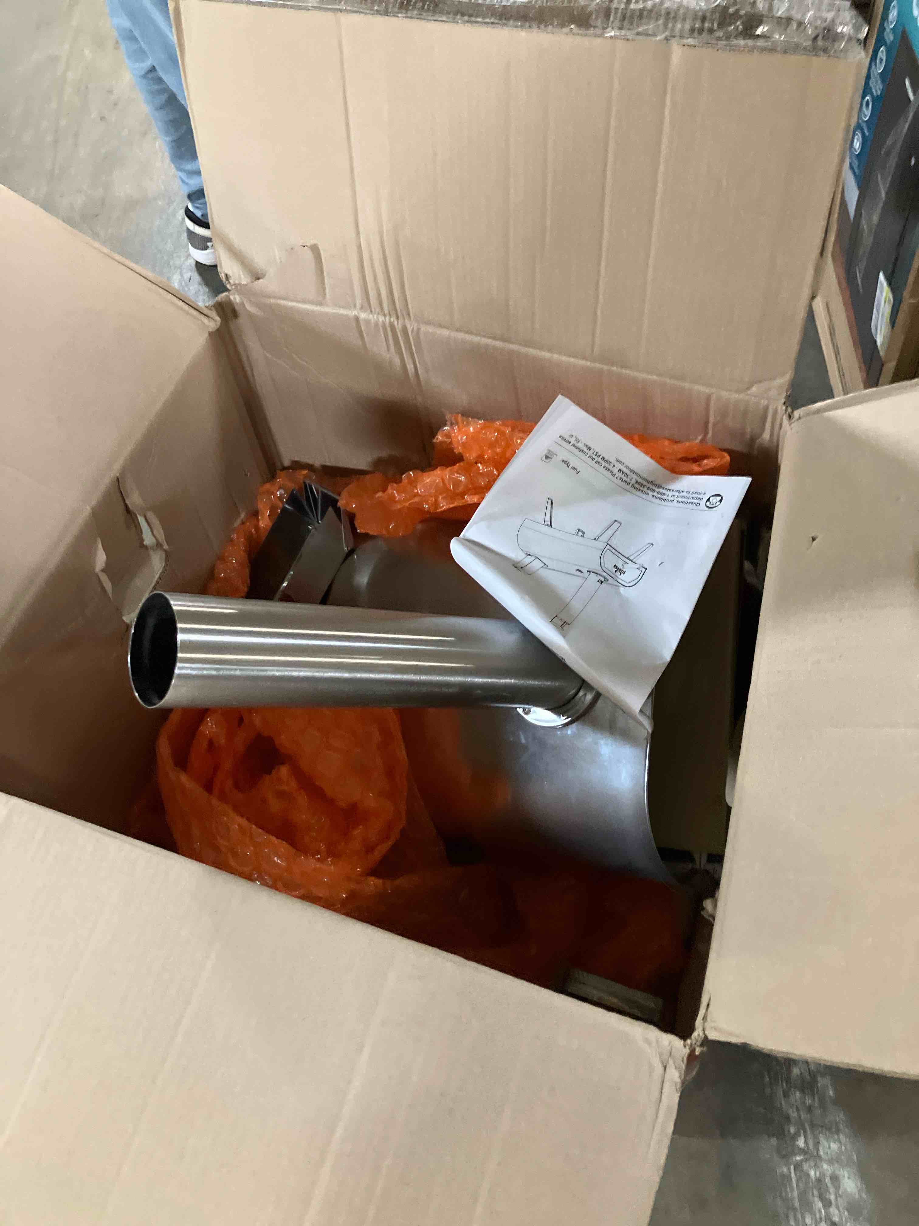 https://s3.amazonaws.com/lotting-images-prod/phillipi/PPE3519186_1760735425636.jpeg