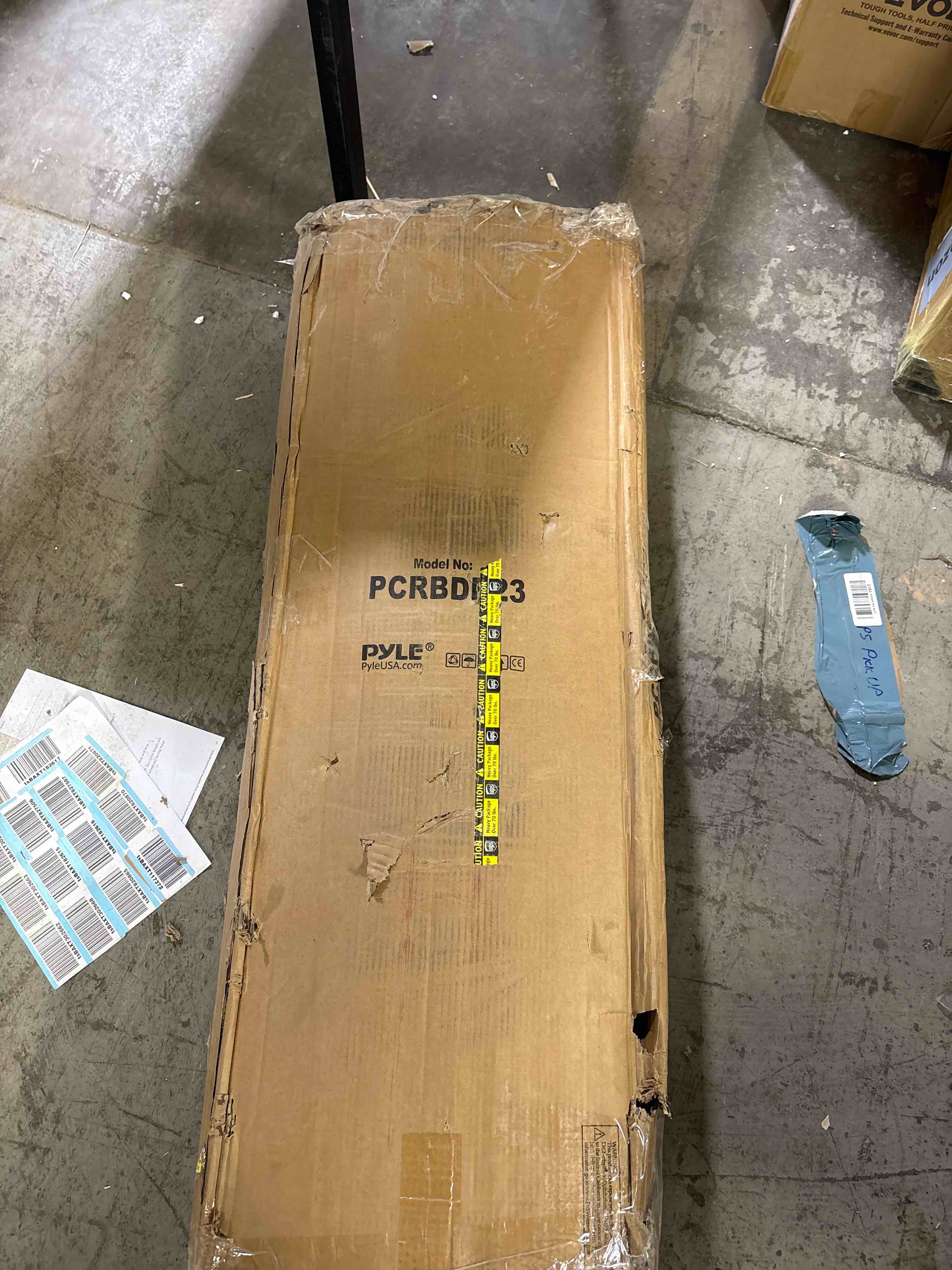 Condition photo showing New/Like New for Pyle Car Driveway Adjustable Curb Ramps - 3 Pack Heavy Duty Rubber Threshold Ramp Kit Set -For Loading Dock, Garage, Sidewalk, Truck, Scooter, Bike, Motorcycle & Wheelchair Mobility- PCRBDR23 3-Pack