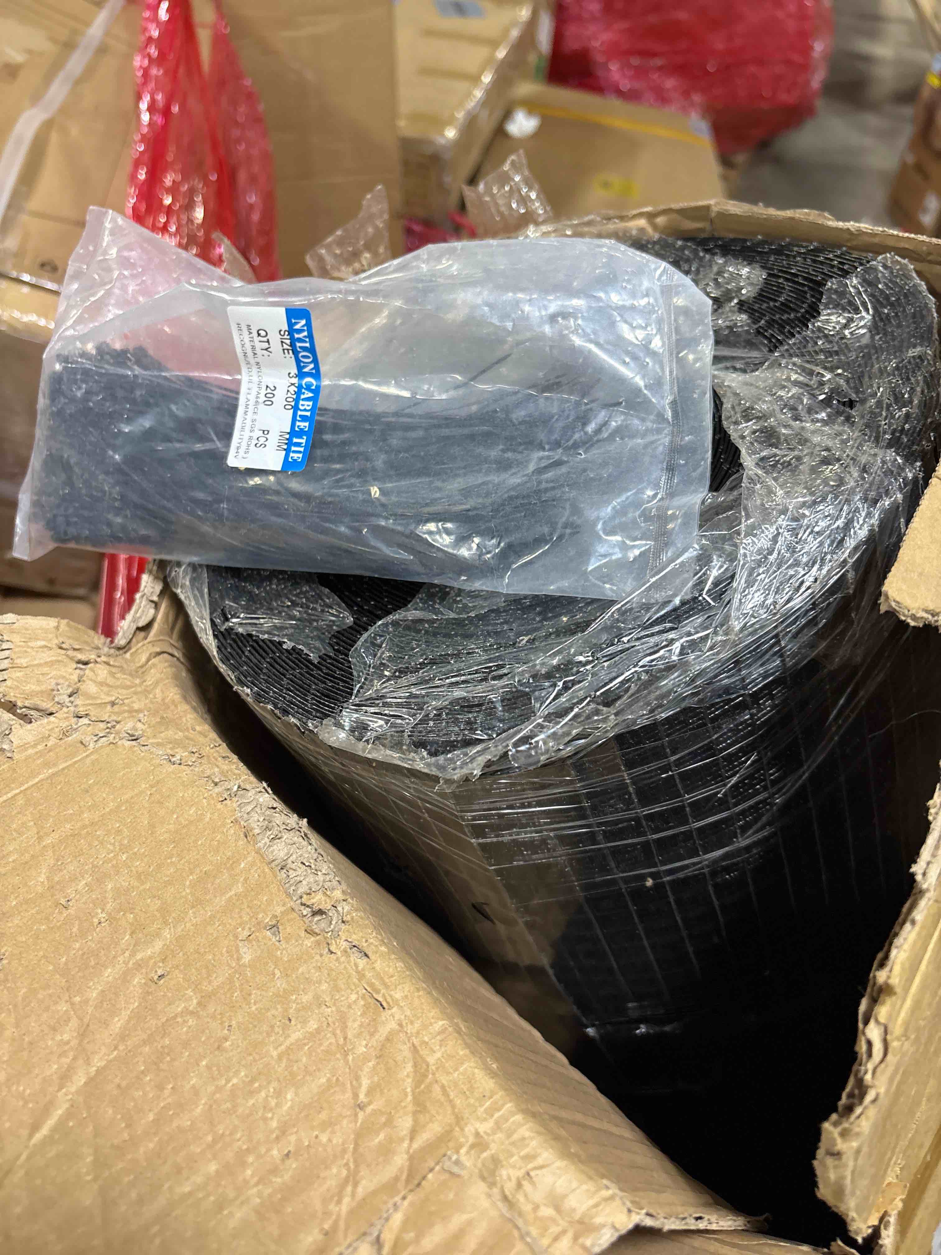 Condition photo showing New/Like New for Black Hardware Cloth 1/2 in 48 x 100 ft, 19 Gauge Chicken Wire Mesh Roll, Welded lpWire Fencing for Garden, Coop & Pet Enclosures