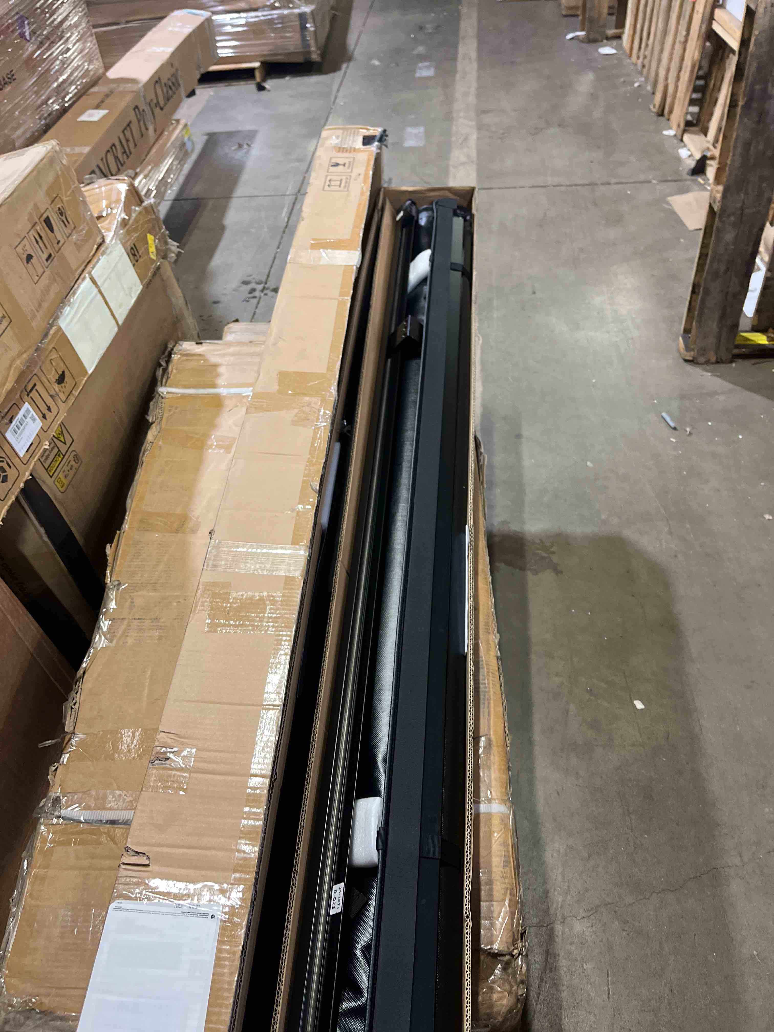 Condition photo showing New/Like New for OEDRO Soft Roll Up Truck Bed Tonneau Cover Compatible with 2002-2023 Dodge Ram 1500 Classic Only, 2003-2023 Dodge Ram 2500 3500, Fleetside 6.4 Ft Bed w/o Ram Box 6.4ft Bed 1500 classic/ 2500 3500