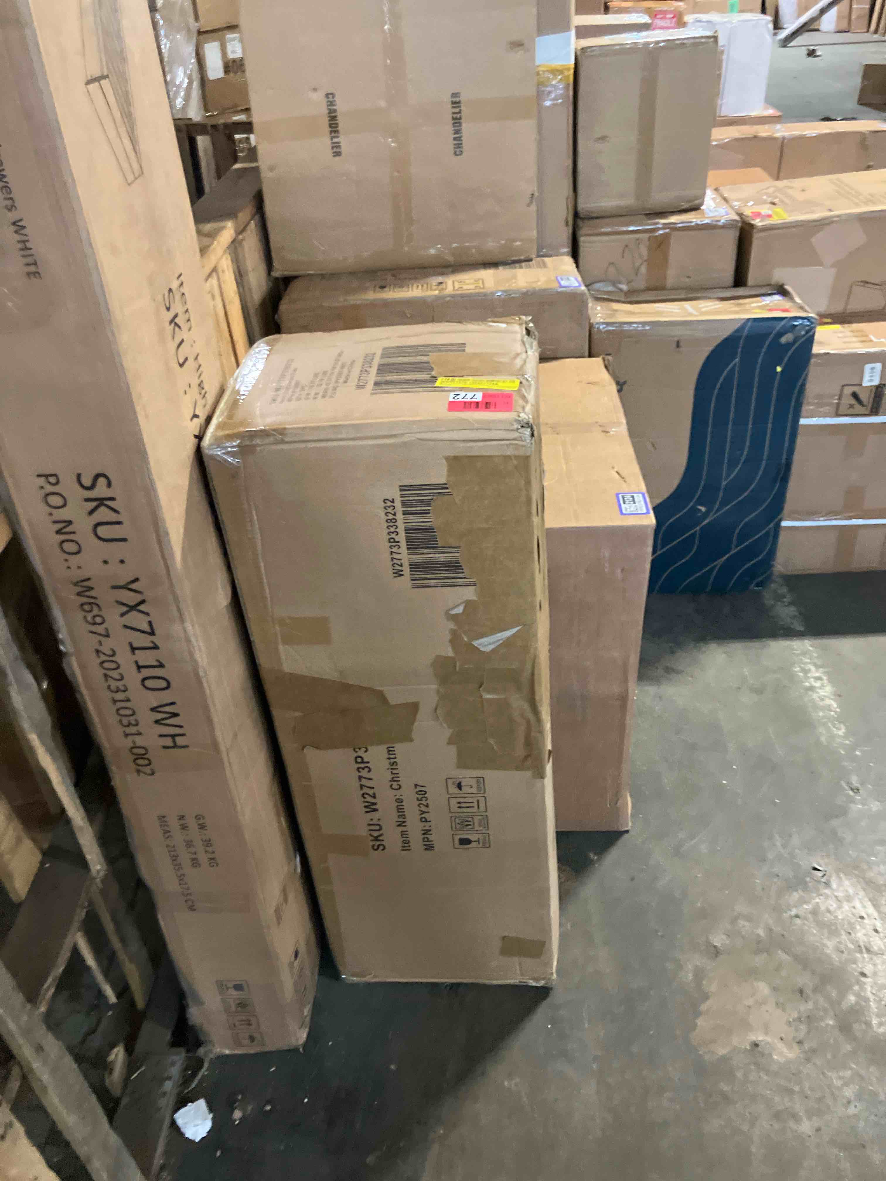 Condition photo showing New/Like New for snow flocked christmas tree, premium holiday pine branches, foldable metal base 8ft