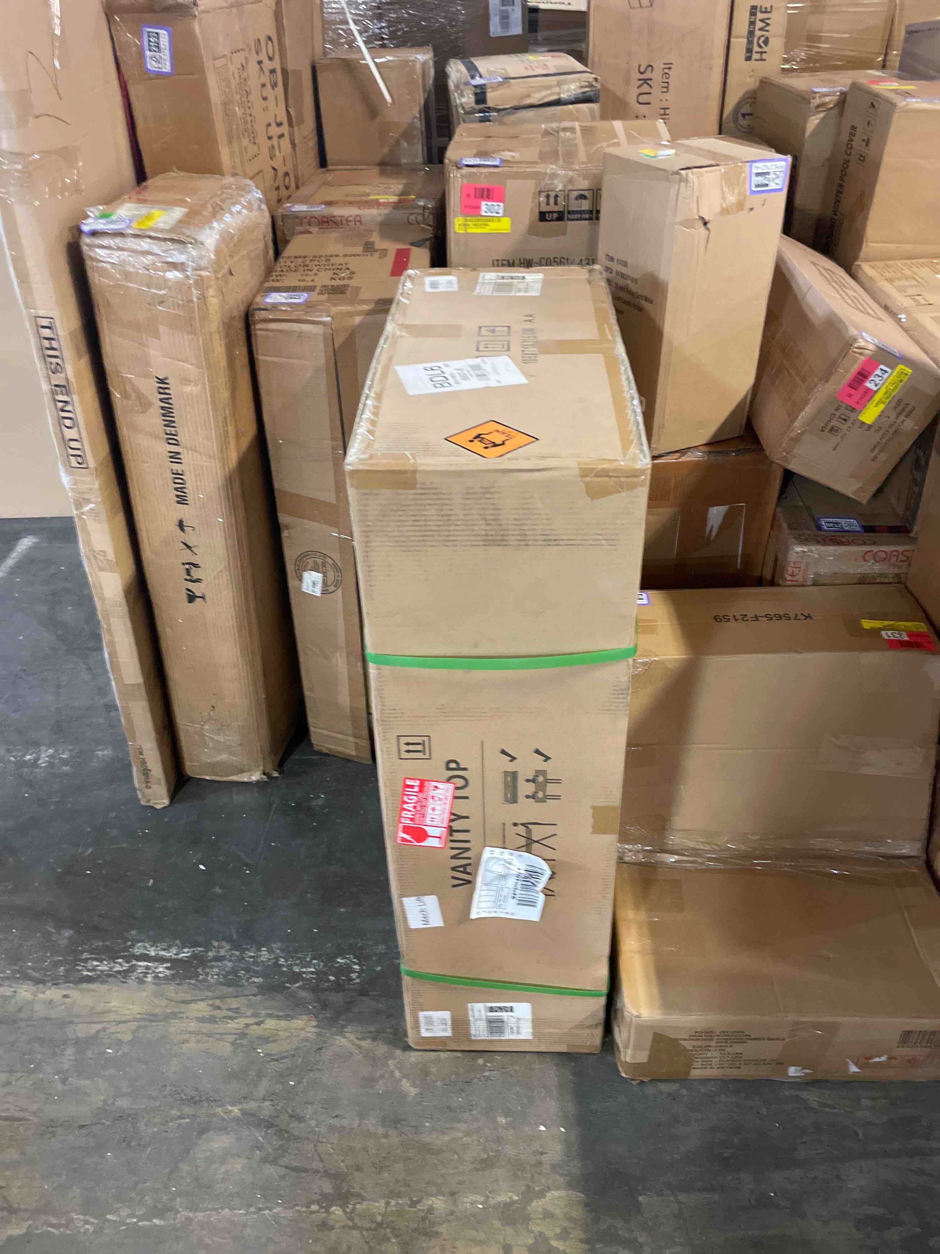 Condition photo showing New/Like New for 36 inch vanity top, quartz bathroom vanity top with rectangular undermount middle ceramic sink with 8 inch faucet holes, spread with 4" backsplash, carrara white bathroom sink top with sink - amazon.com