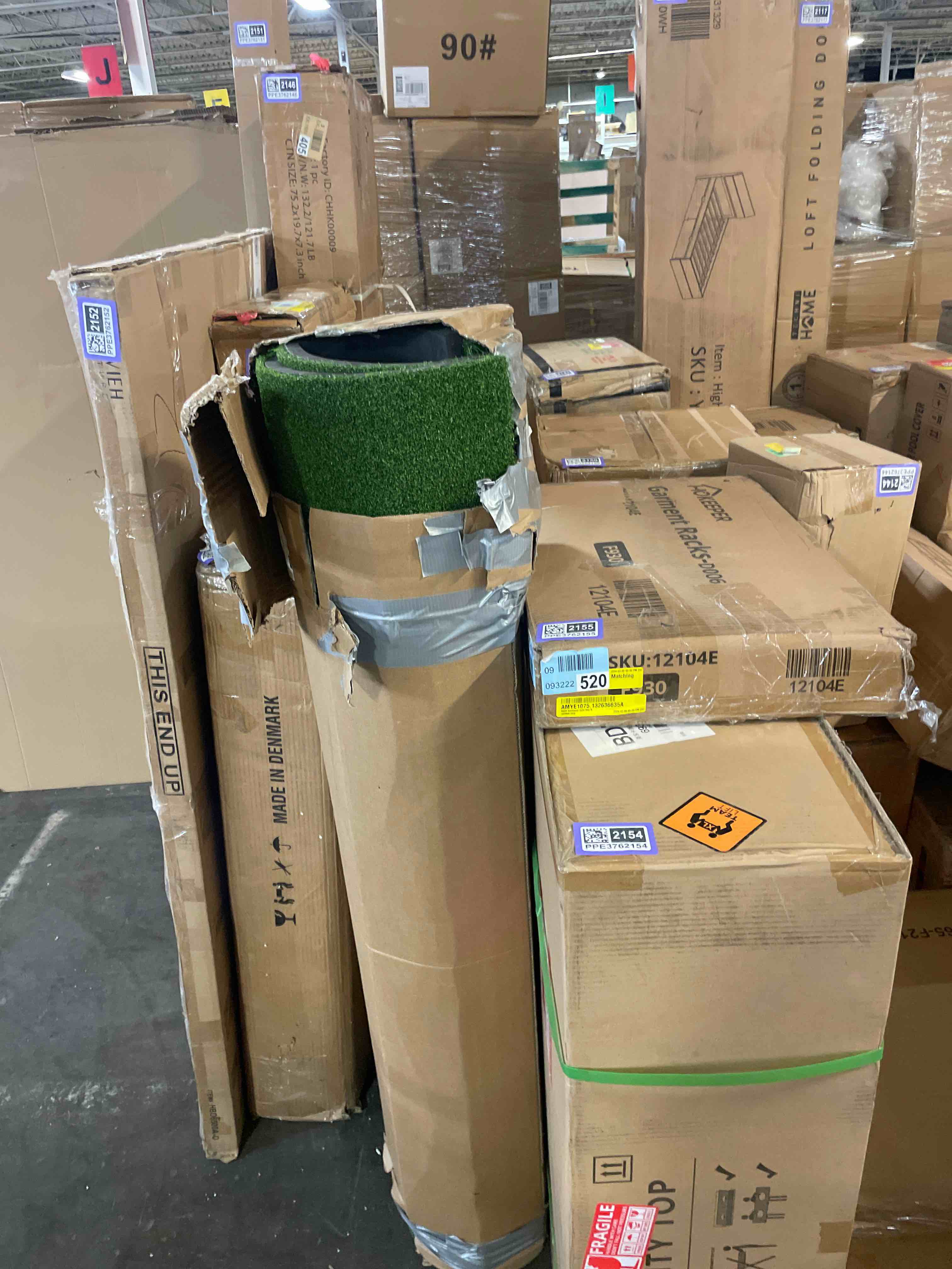Condition photo showing Good Condition for integrated 5x4ft 6x4ft & 6x5ft 26mm-31mm golf mat with ball tray, thickening golf mats practice outdoor & indoor artificial turf matt with 3 tees 5 x 4 ft, 1.02 in (large)