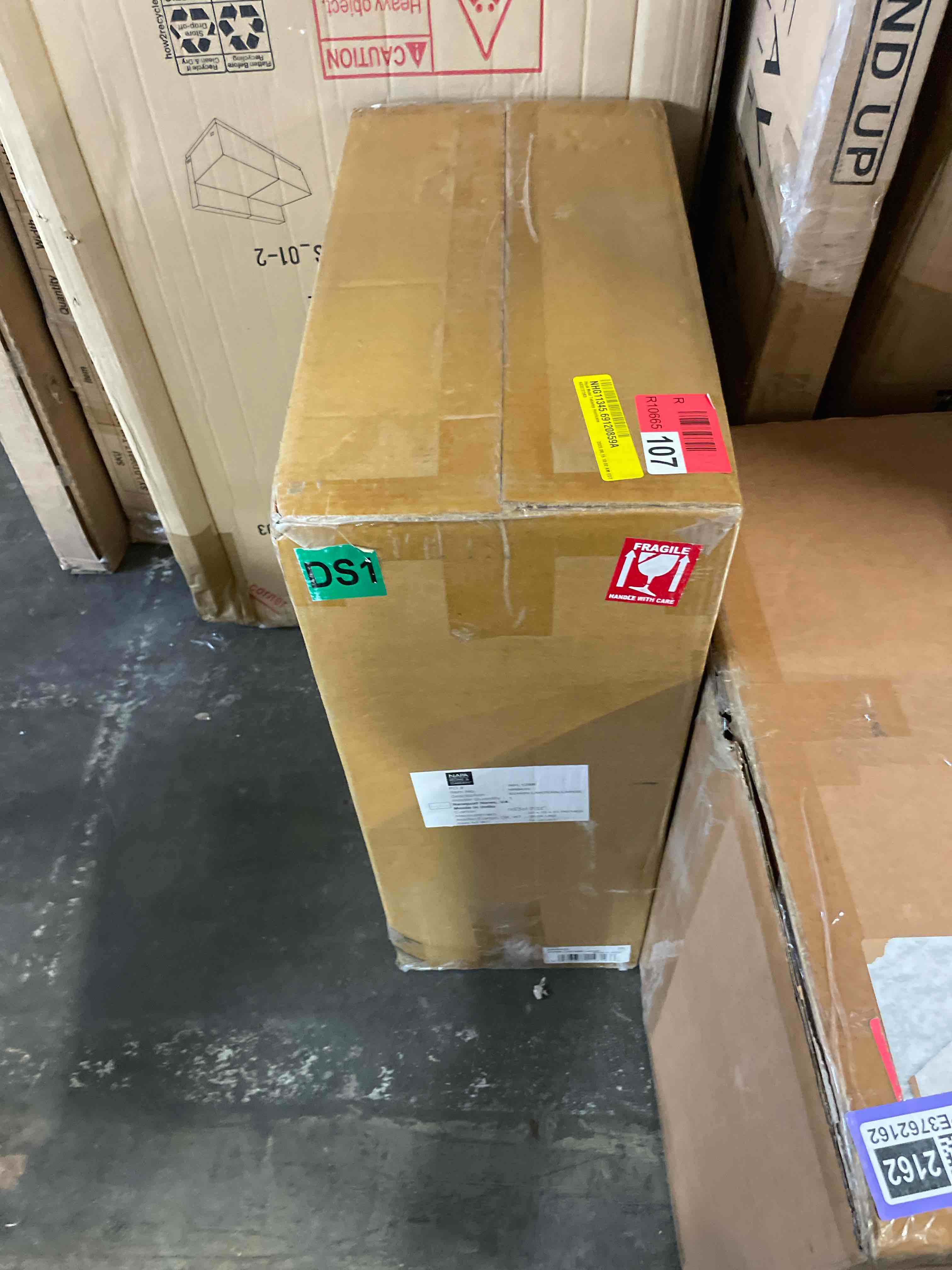 Condition photo showing New/Like New for napa home & garden edwin lantern large large black